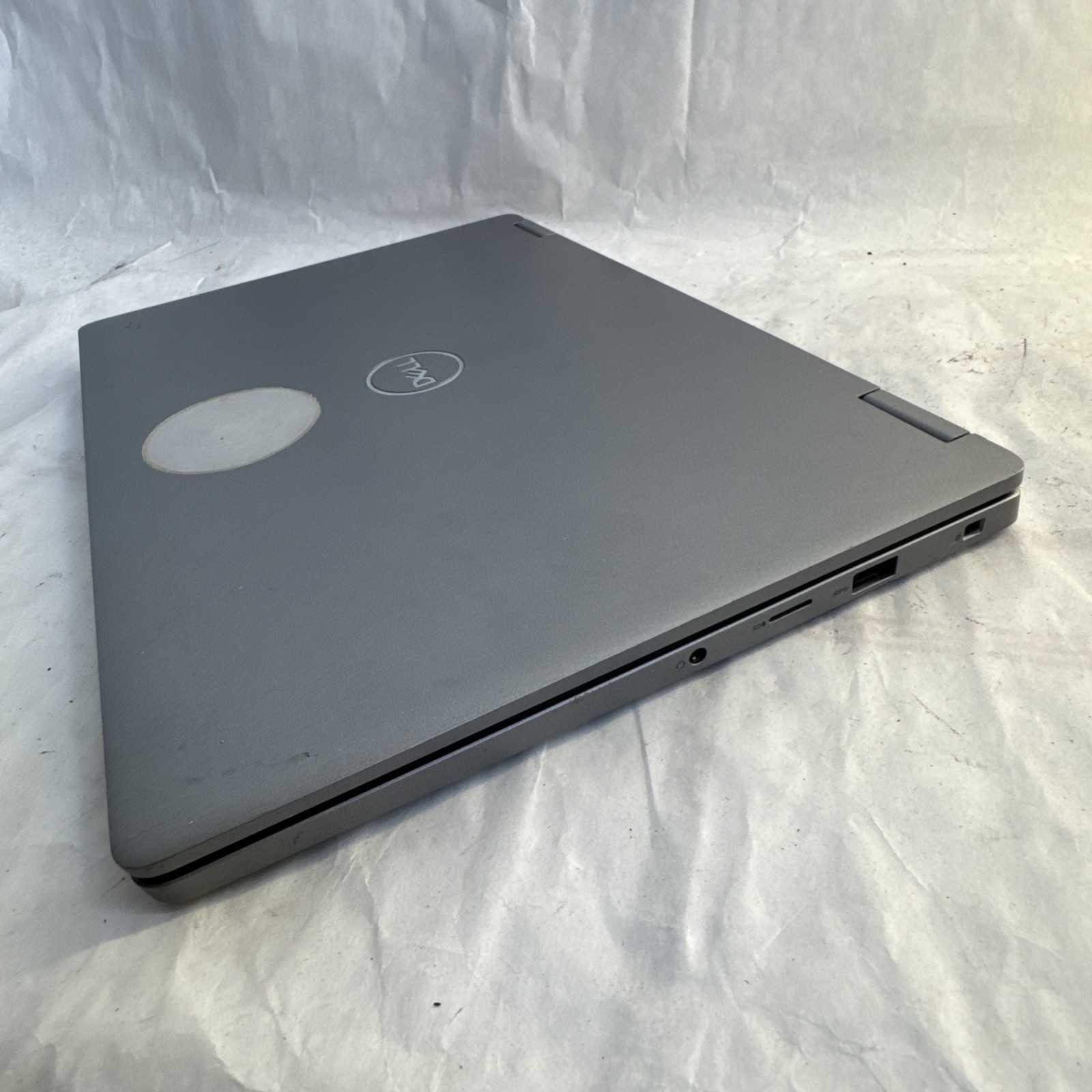 Dell Latitude 3310 2-in-1 13.3″ i3-8145U @2.10GHz 8GB RAM No SSD/OS/BIOS LOCKED