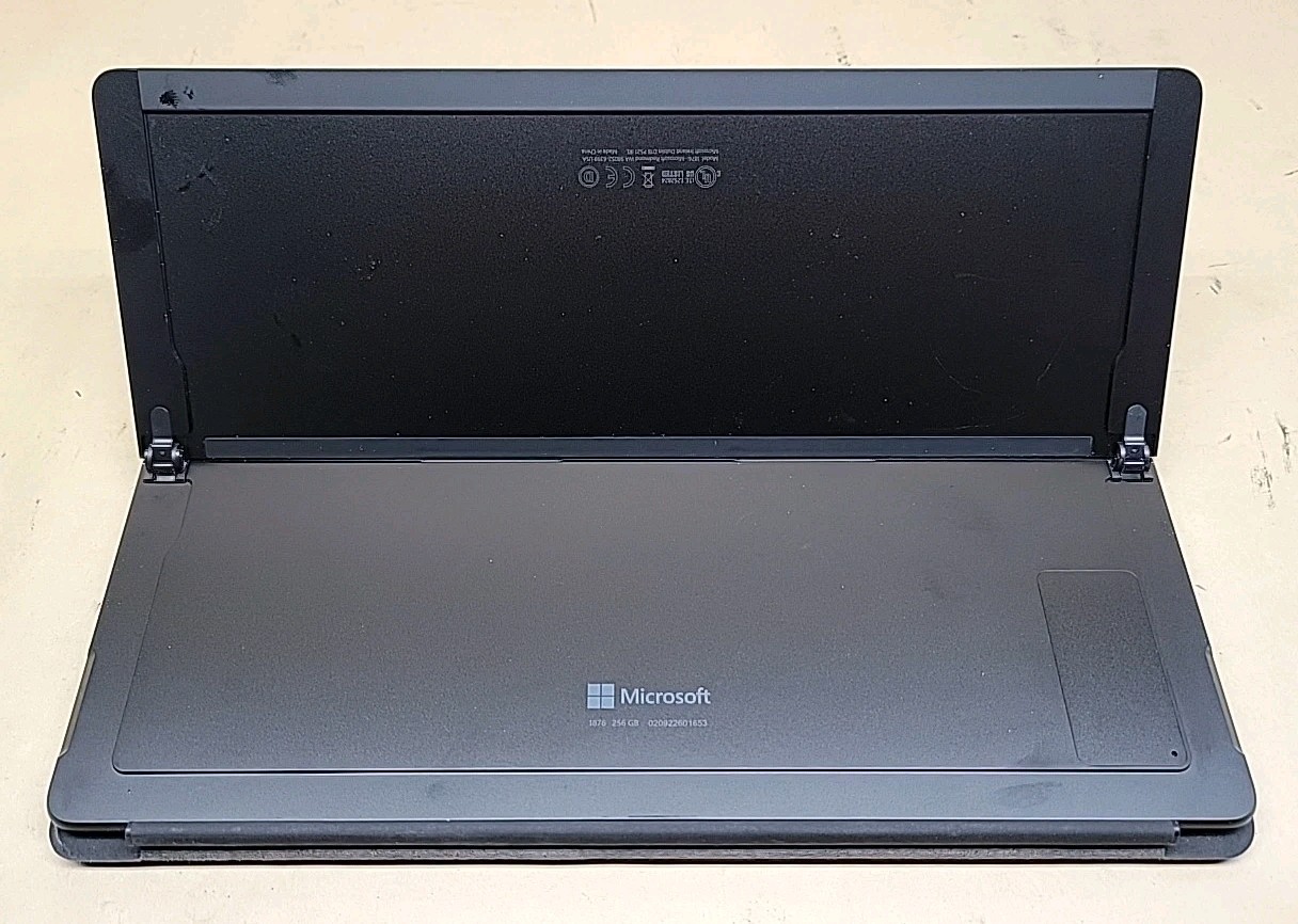 Microsoft Surface Pro X Microsoft SQ1 @ 3.00GHz 16GB RAM 256GB SSD W11P *READ*