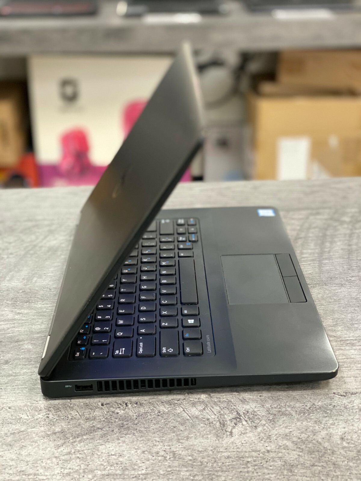 Fast Dell Latitude i5-6300u 6th Gen 256GB SSD 8GB W10 Pro, 14″ ONE YEAR WARRANTY