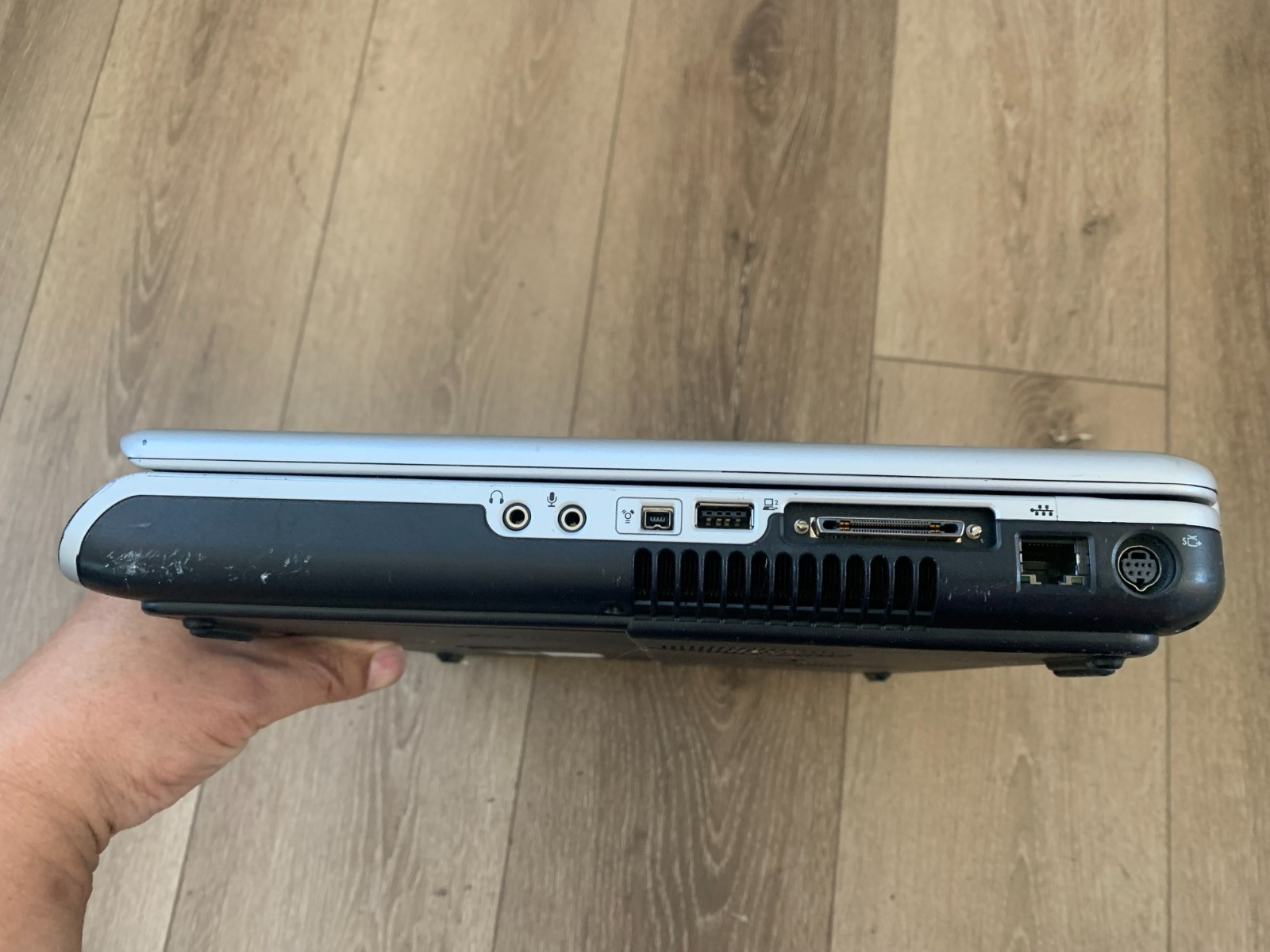 HP Pavilion zv6000 15.4″ AMD Athlon 64 2.00GHz 1.25GB RAM 80GB HDD Win Vista