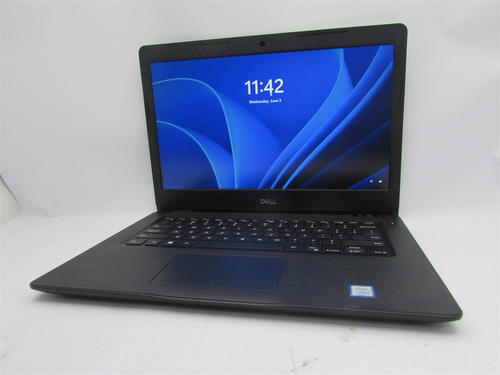 Dell Latitude 3490 i5-8250U 1.6GHz 8GB RAM 256GB m.2 14″ Windows 11 Pro COSM DMG