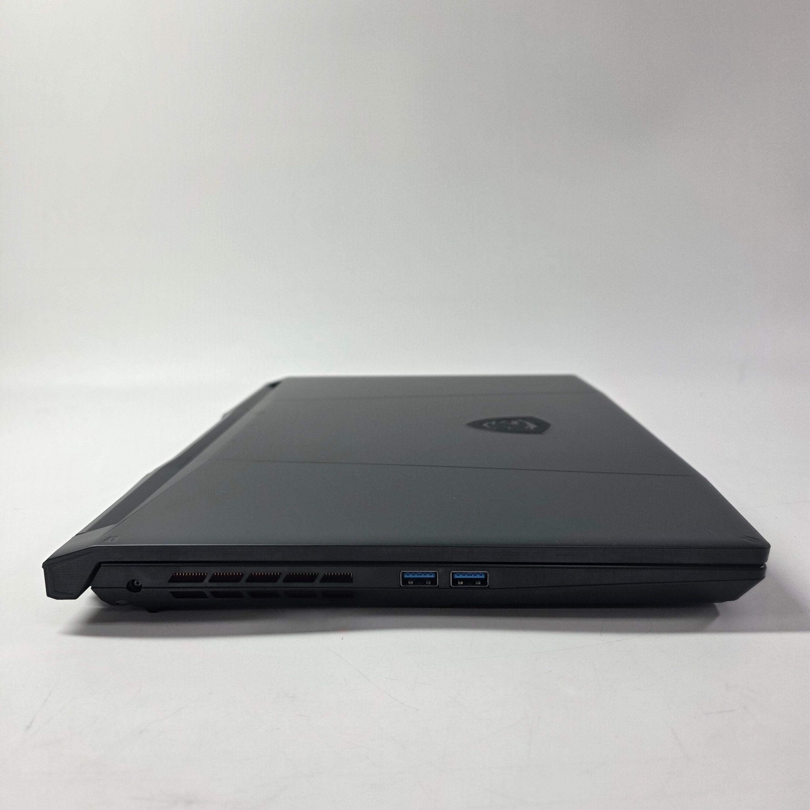 MSI Katana 15 HX 15.6″ i7-14650HX 16GB RAM 500GB GeForce RTX 5050