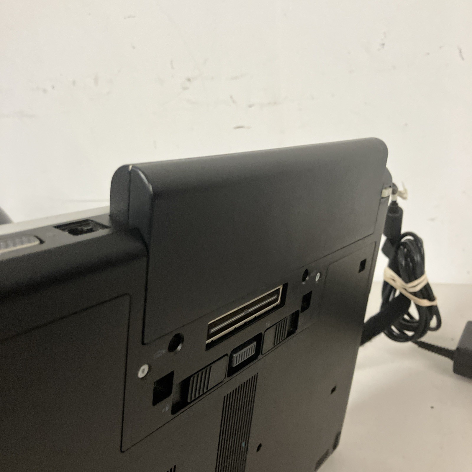 HP EliteBook 8470p i7 Windows 10 Pro Vintage Retro Classic Laptop PC W/ Charger