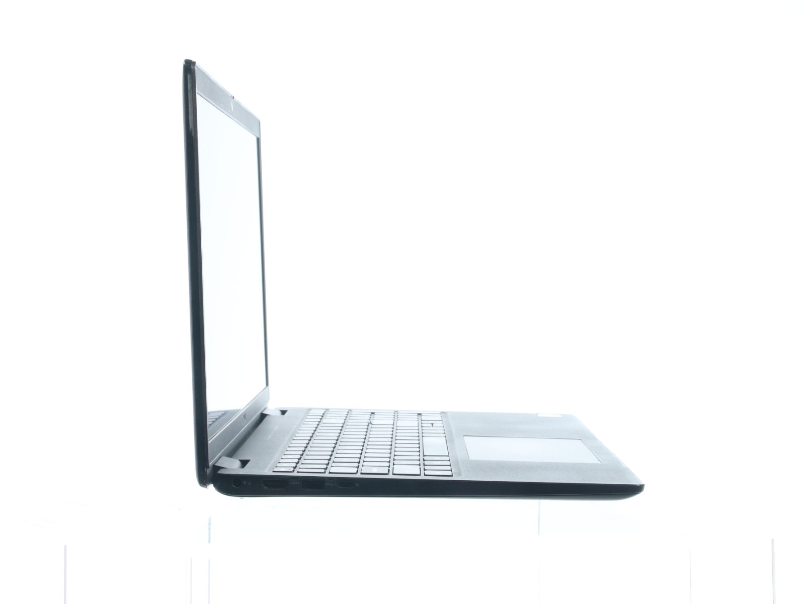 Dell Latitude 3520 Core i5-1135G7 8GB RAM 256GB NVMe W11P W/ 65W AC Adapter