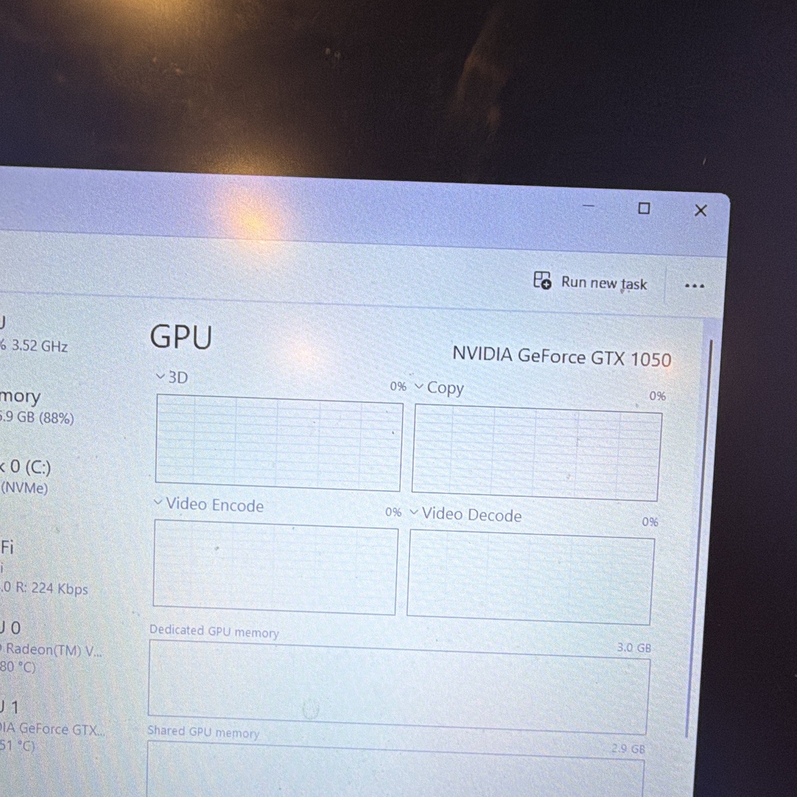 HP Pavilion Gaming 15.6″ Ryzen 5 3550H 8GB 256GB SSD GTX 1050 Win 11