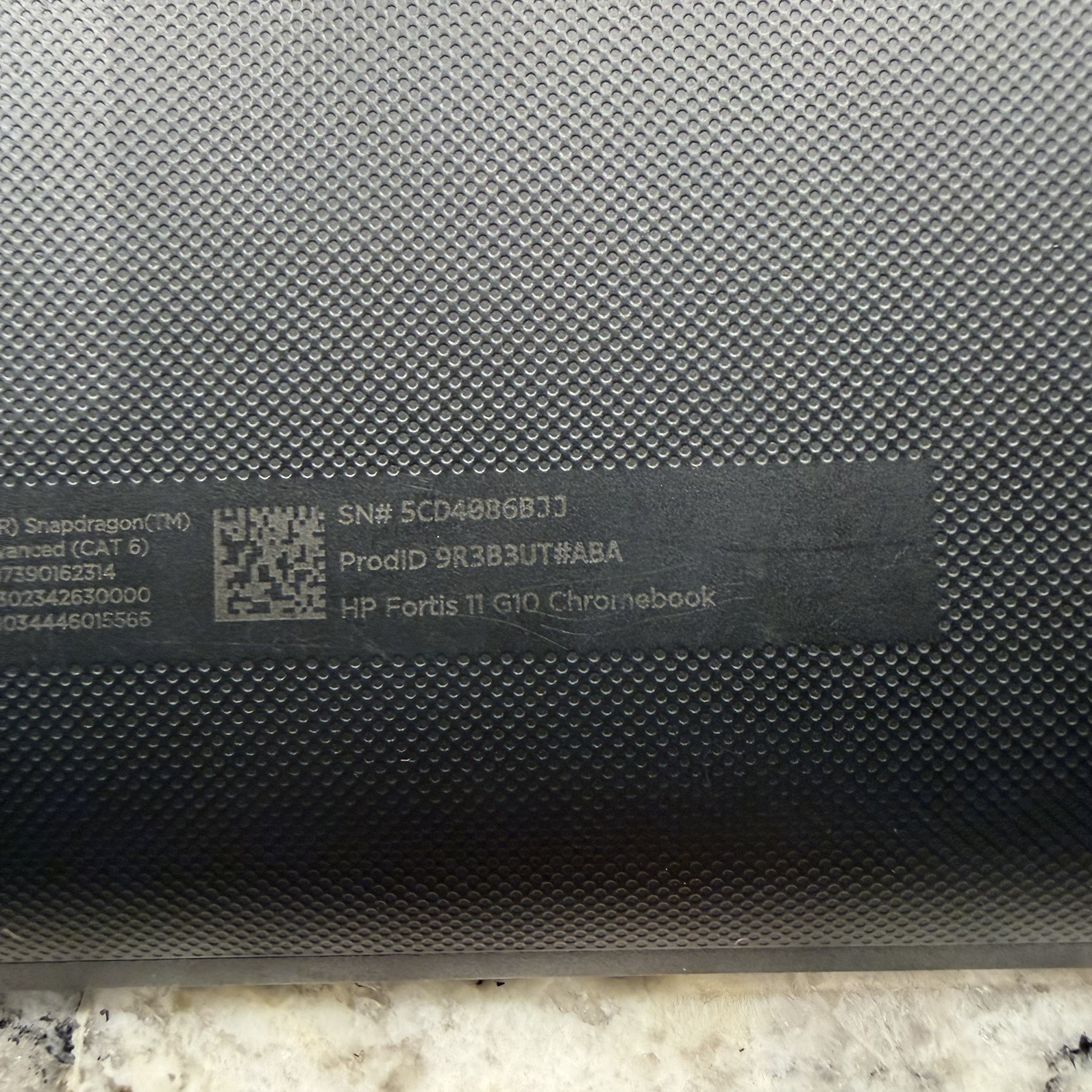 ​HP Chromebook 11A G8 EE – GOOD Condition-Includes Gumdrop Case-FOR PARTS/LOCKED
