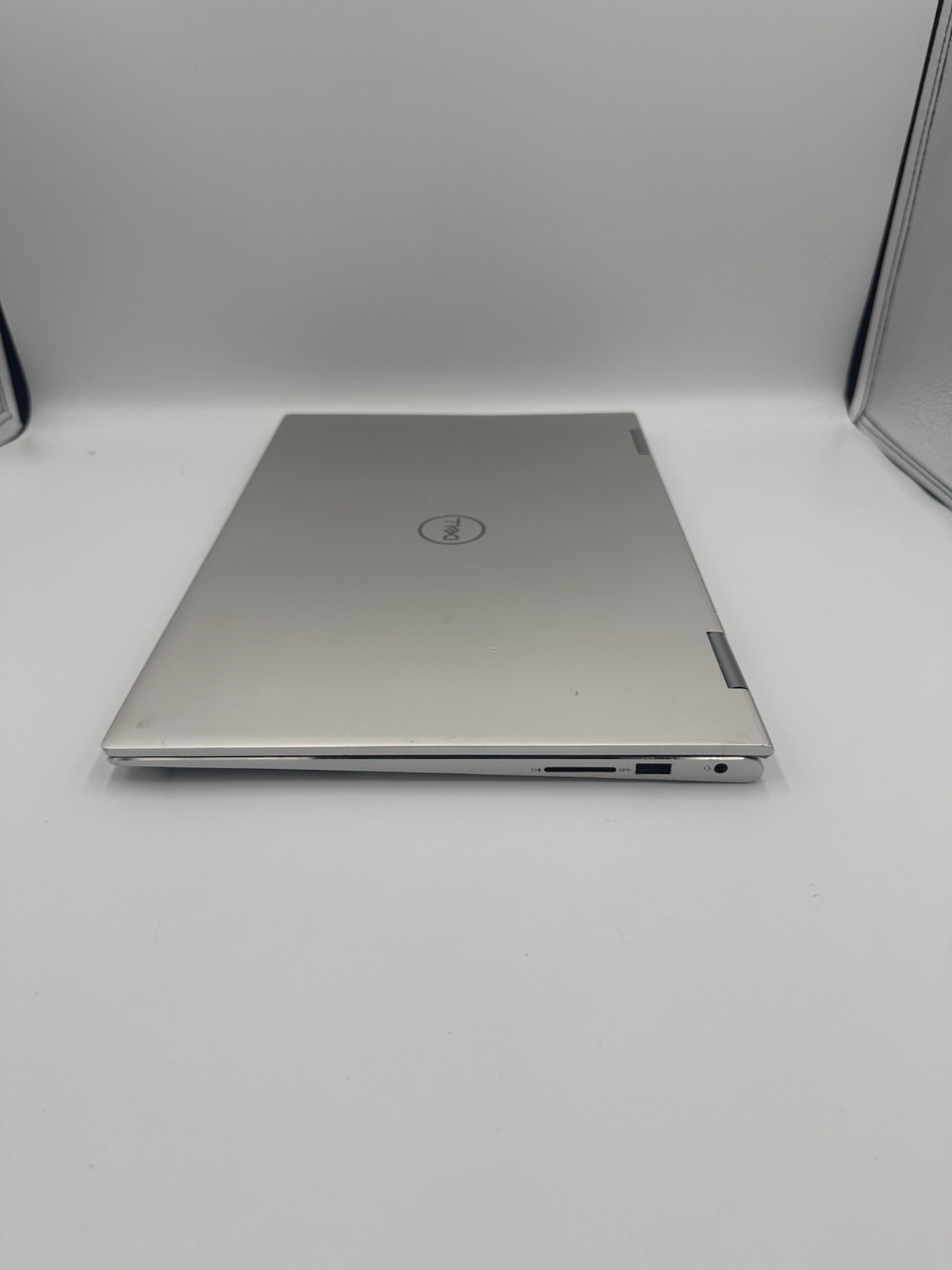 Dell Inspiron 7506 2-IN-1 15.6″ TOUCH i5-1135G7 12GB RAM 512GB SSD NVMe WIN11PRO