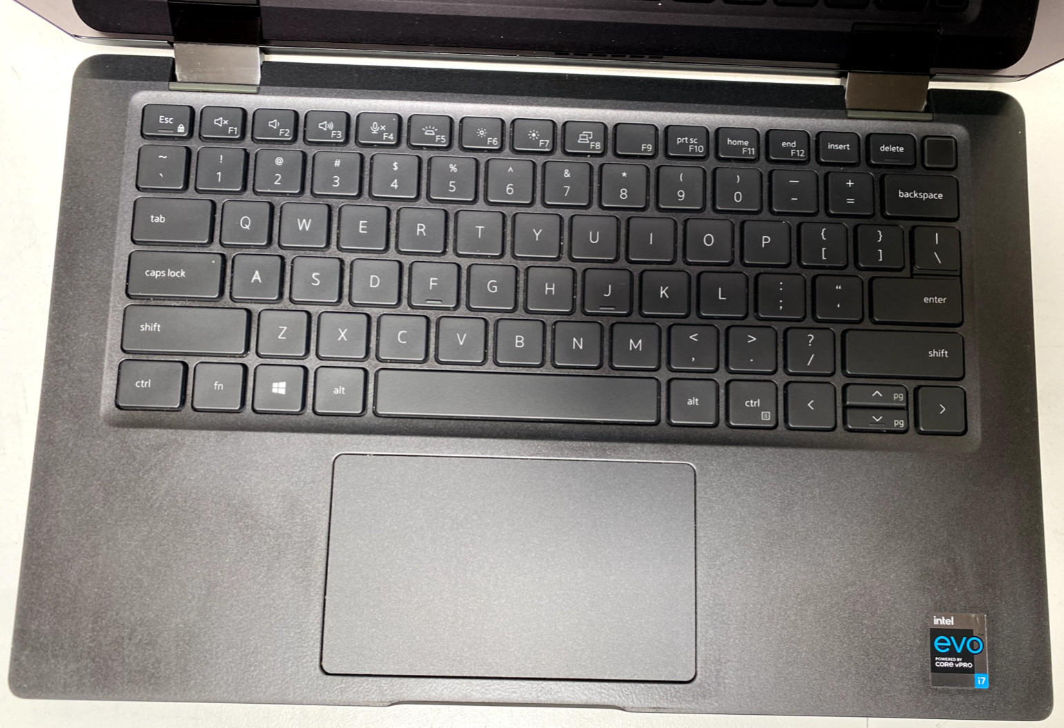DELL LATITUDE 7420 i7-1185G7 3.00 GHz, 16GB RAM, Carbon Fiber Chassis, NO HDD/OS