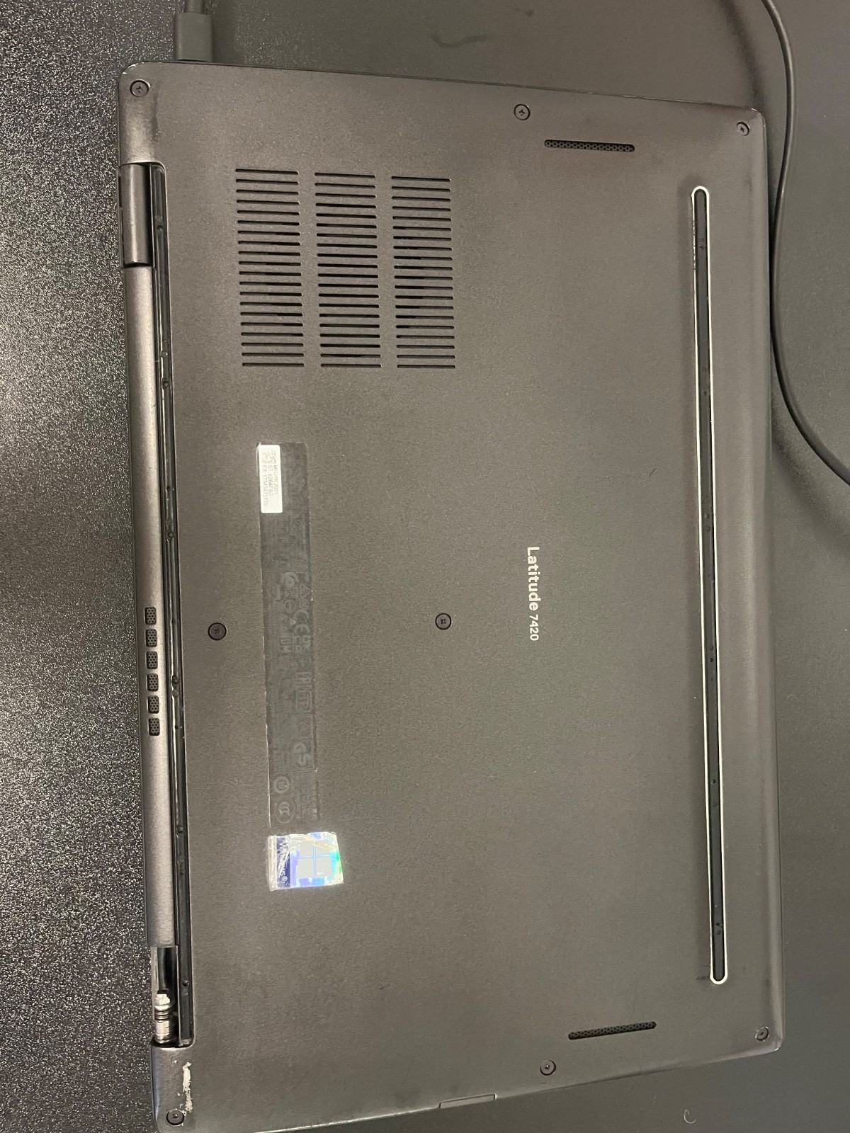 Dell Latitude 7420 14″ (Intel Core i7 11th Gen., 1.2GHz, 16GB RAM, 512GB SSD)…