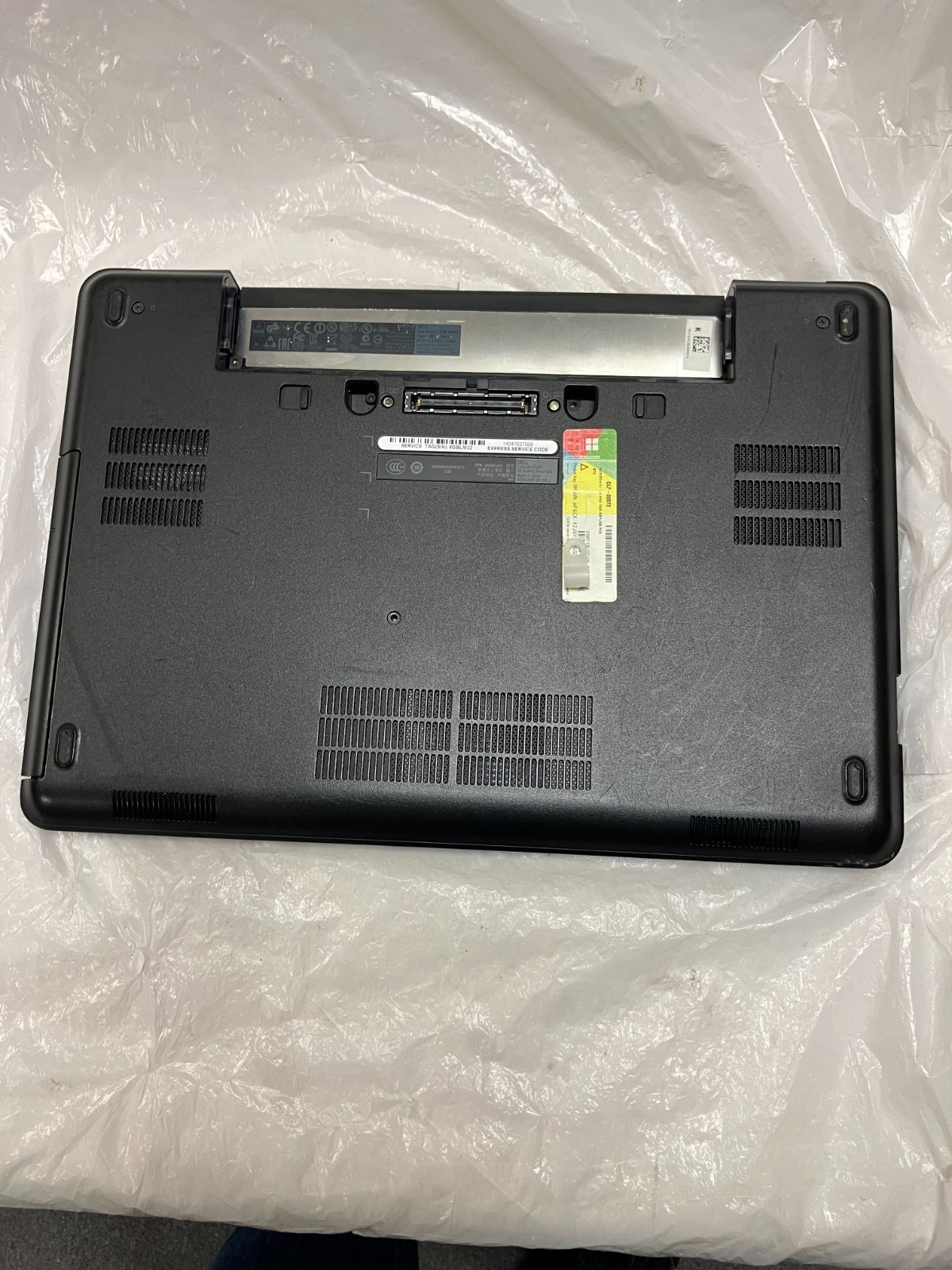 Dell Latitude E5440 Intel Core i5-4310U 2.00GHz No RAM 14″ No HDD FOR PARTS