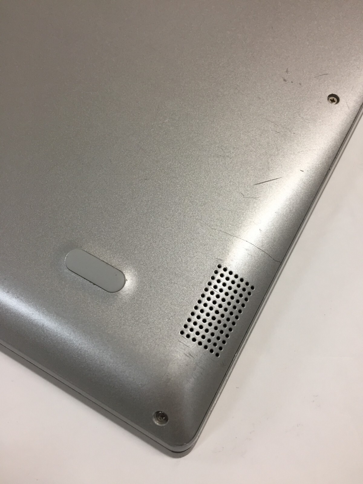 Lenovo ideapad 330S-15IKB Laptop 15.6″ HD/Intel i3-8130U/4G/1TB HDD +16GB Optane