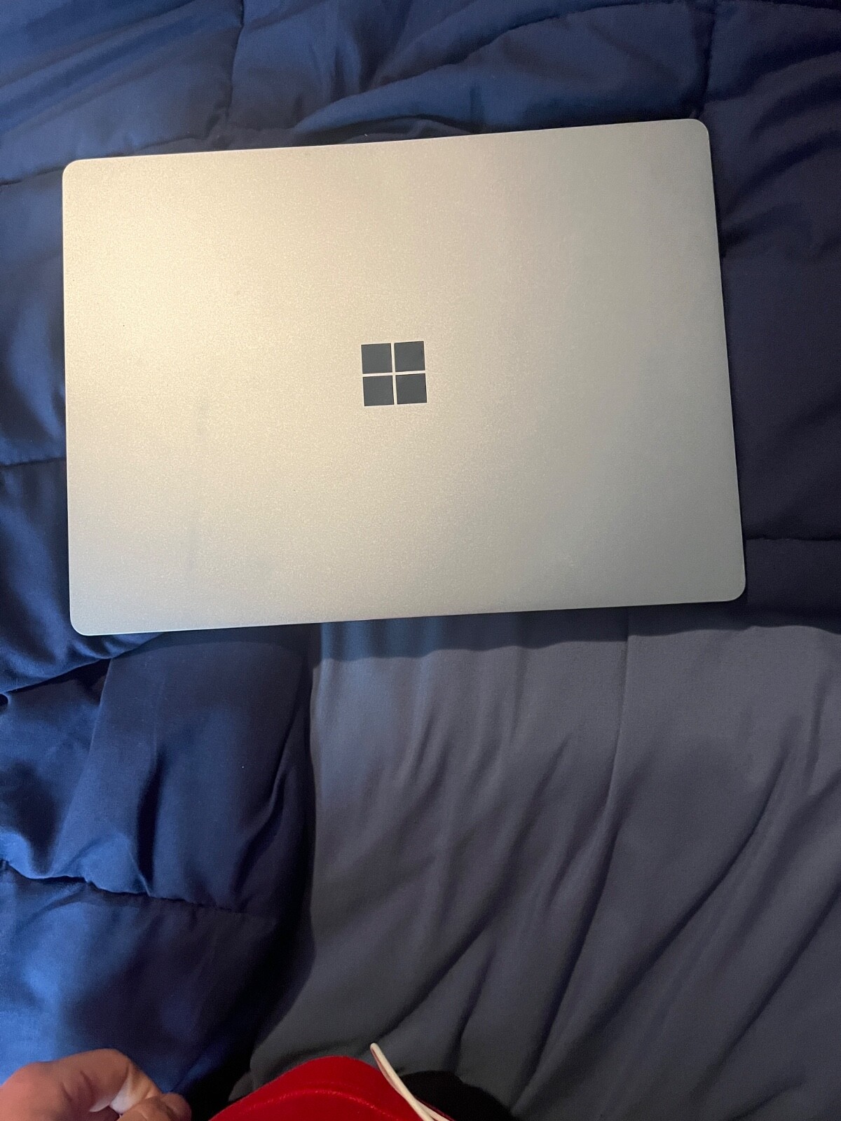 Microsoft Surface Go 12.4″ (128GB SSD, Intel Core i5 10th Gen., 3.60 GHz,…