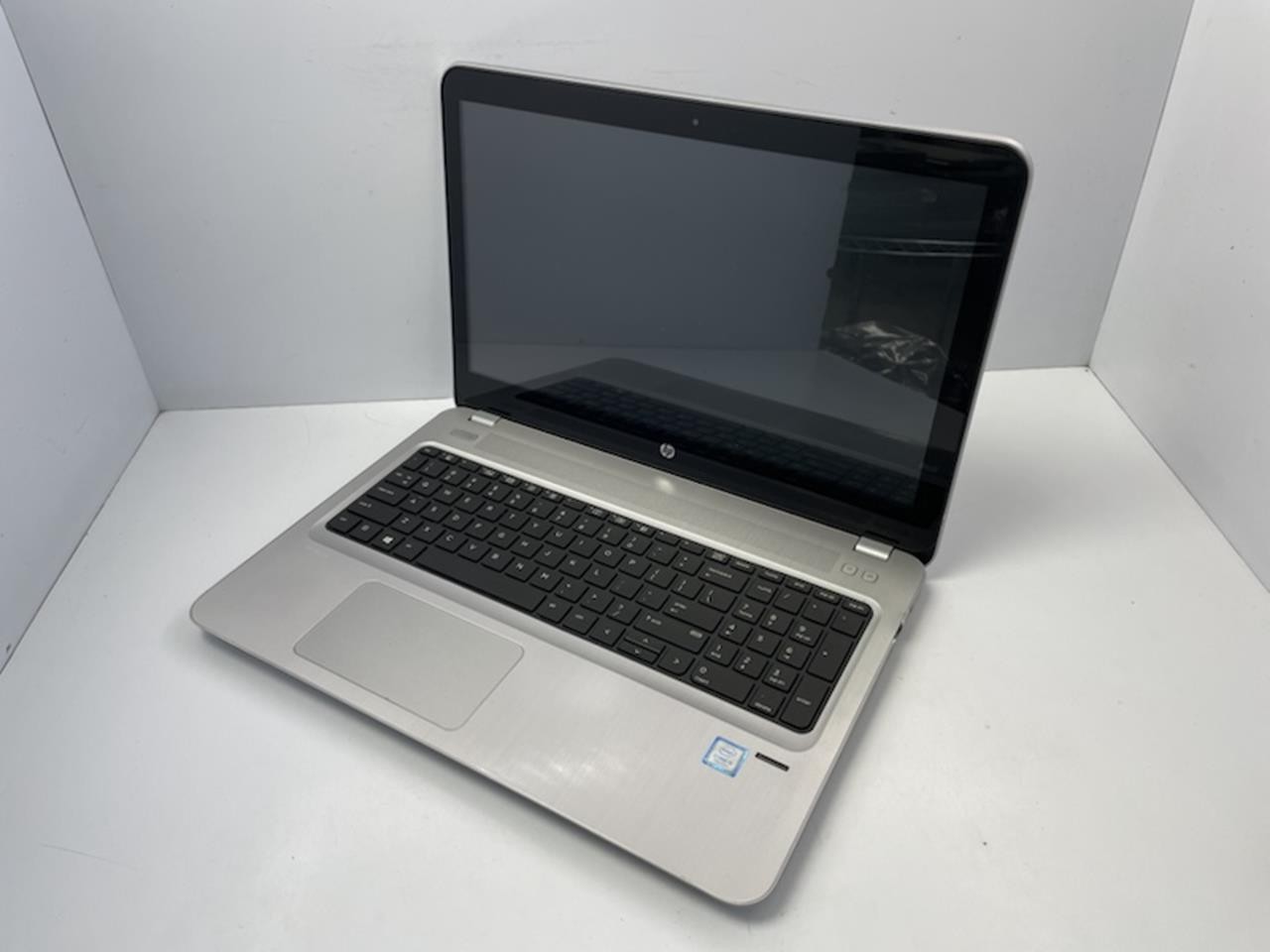 HP PROBOOK 450 G4 Laptop w/ Intel Core i5-7200U 2.50 GHZ + 12 GB No HD/Battery