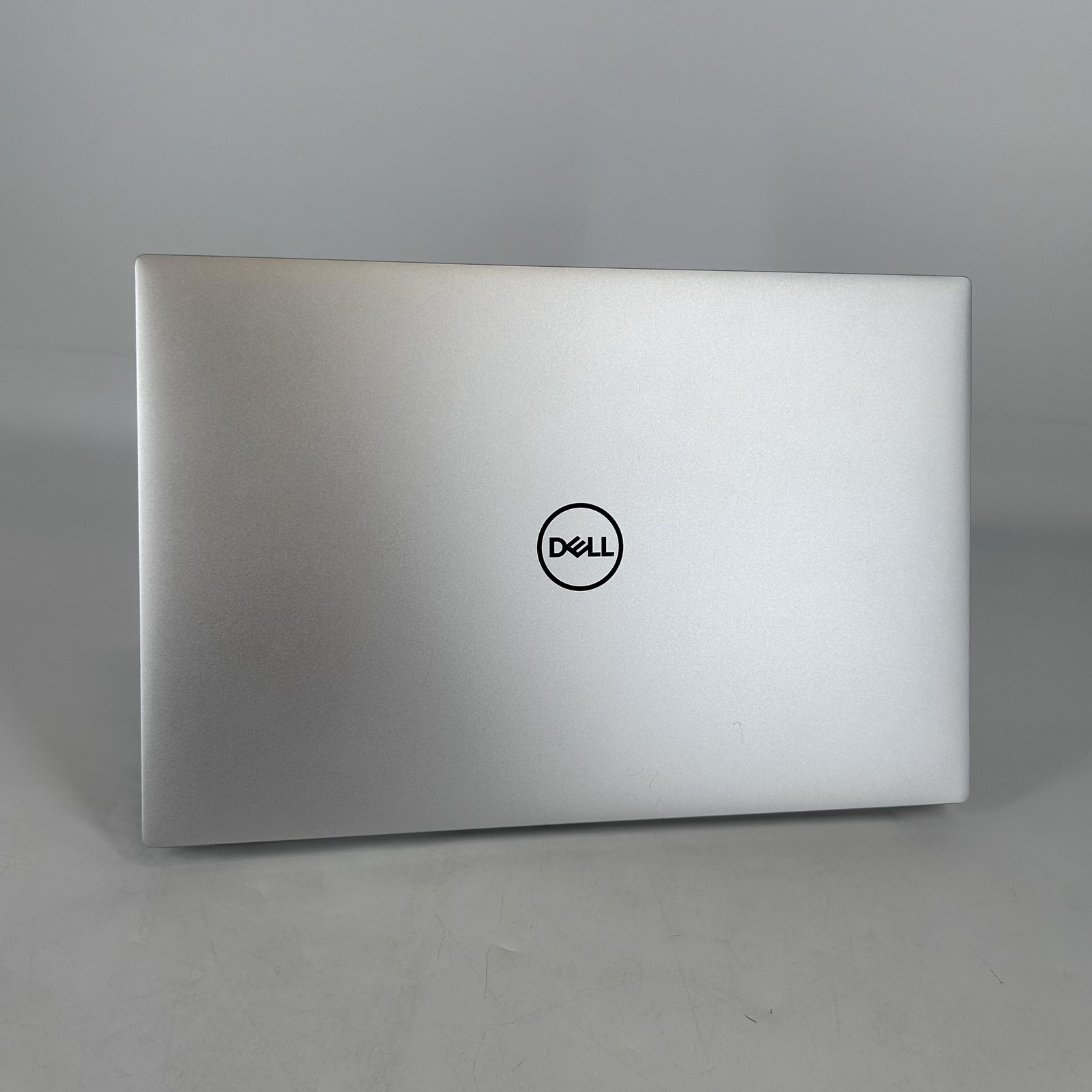 Dell XPS 15 9530 Silver FHD+ 2.4 GHz i7-13620H 64GB 1TB SSD Intel Arc A370M Good