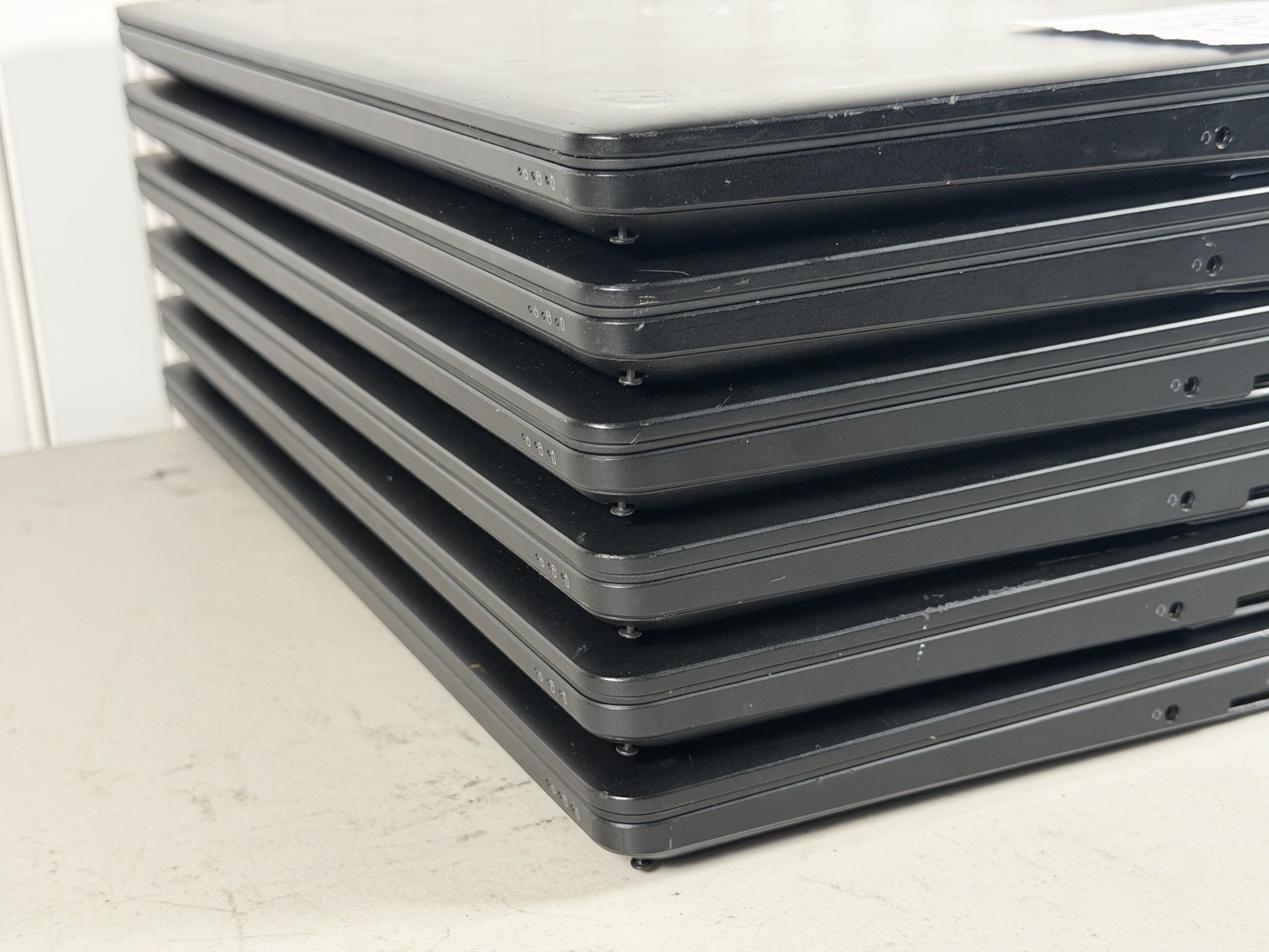 Lot of 6 Dell Latitude E5570 i7-6600U Radeon R7 M360 No RAM/SSD/OS/Charger *READ