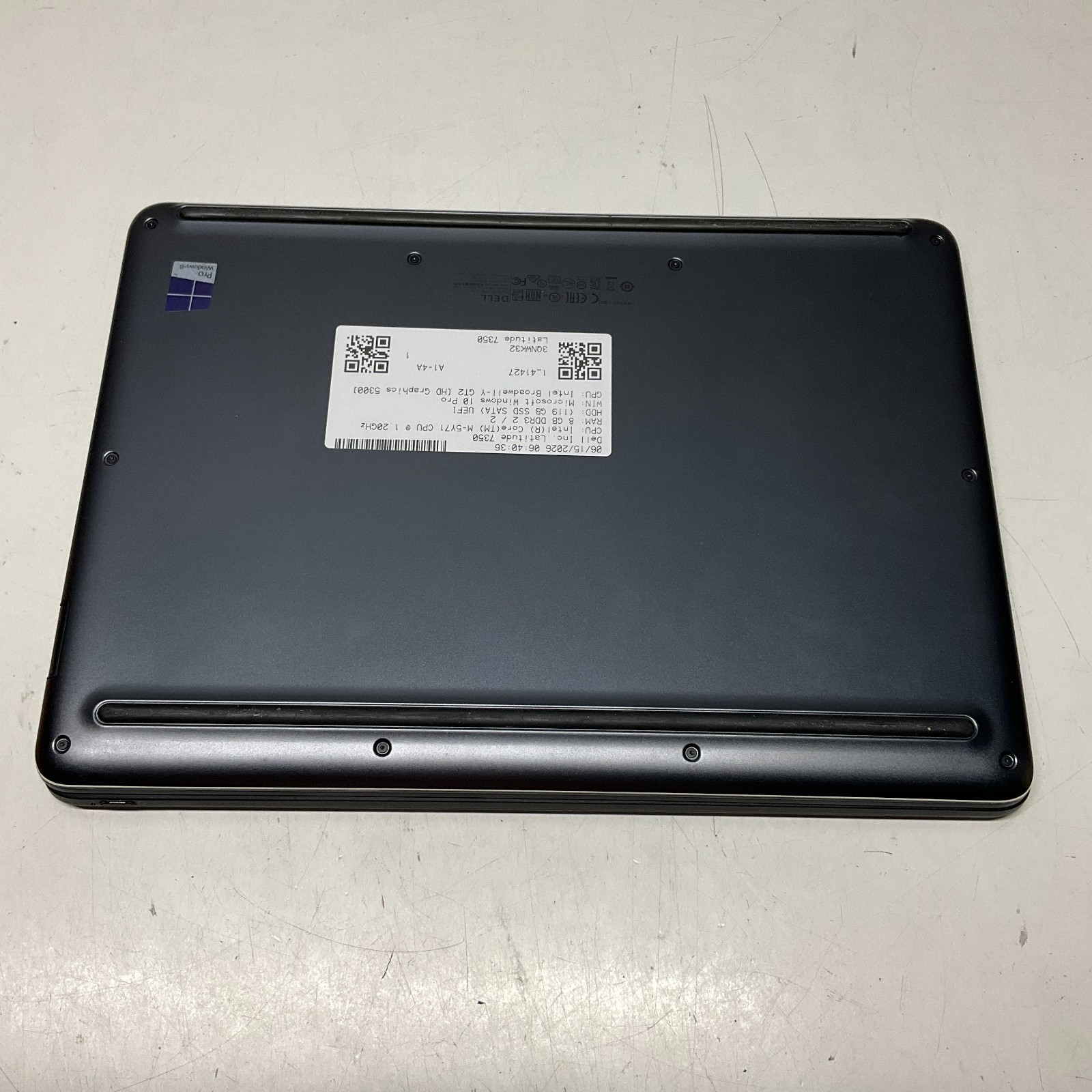 Dell Latitude 7350 TOUCH Core m-5Y71 @ 1.20GHz 8GB RAM 128GB SSD Windows 10 Pro
