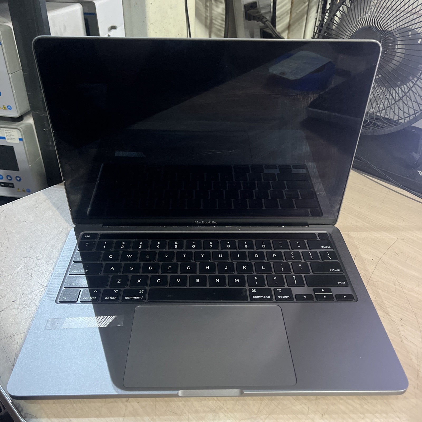 APPLE MACBOOK PRO 13″ 2020 4TB CORE I5-1038NG7 2.0GHZ 16GB RAM 512SSD
