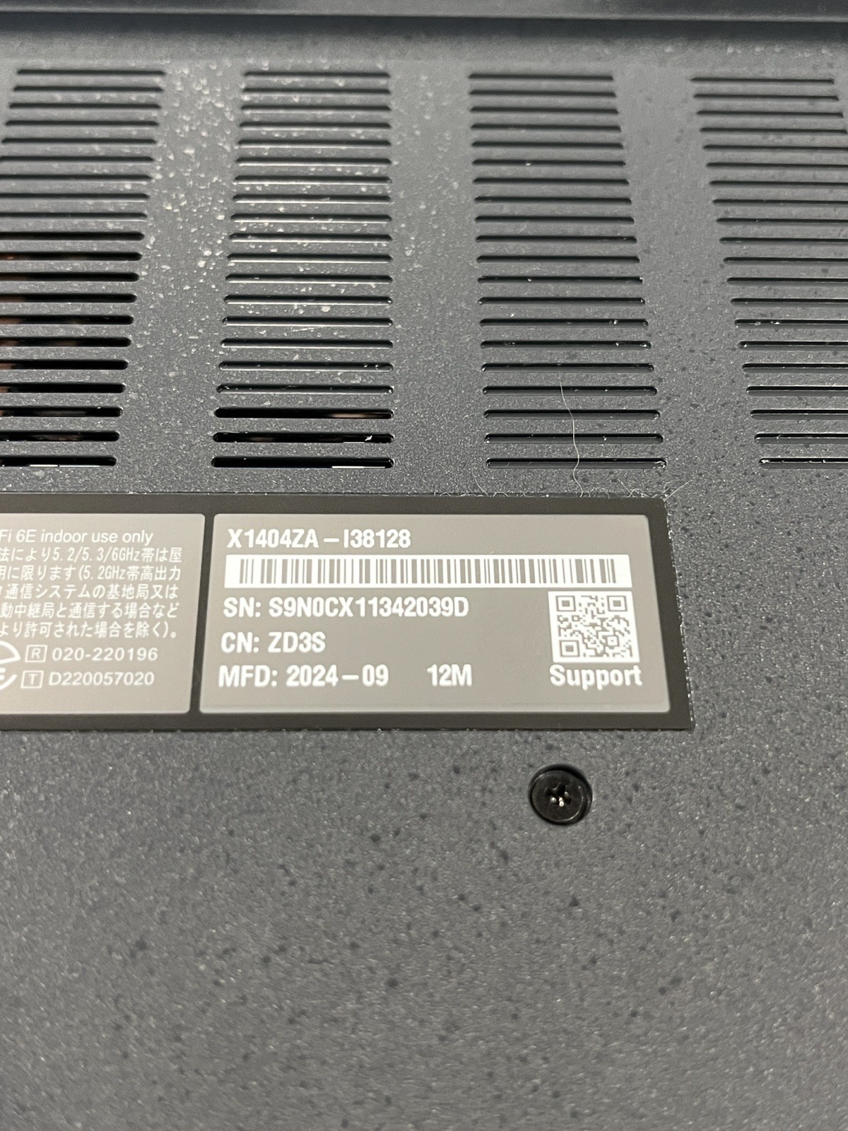 ASUS VivoBook X1404 14″ Intel Core i3-1215U 8GB RAM 256GB SSD NVMe