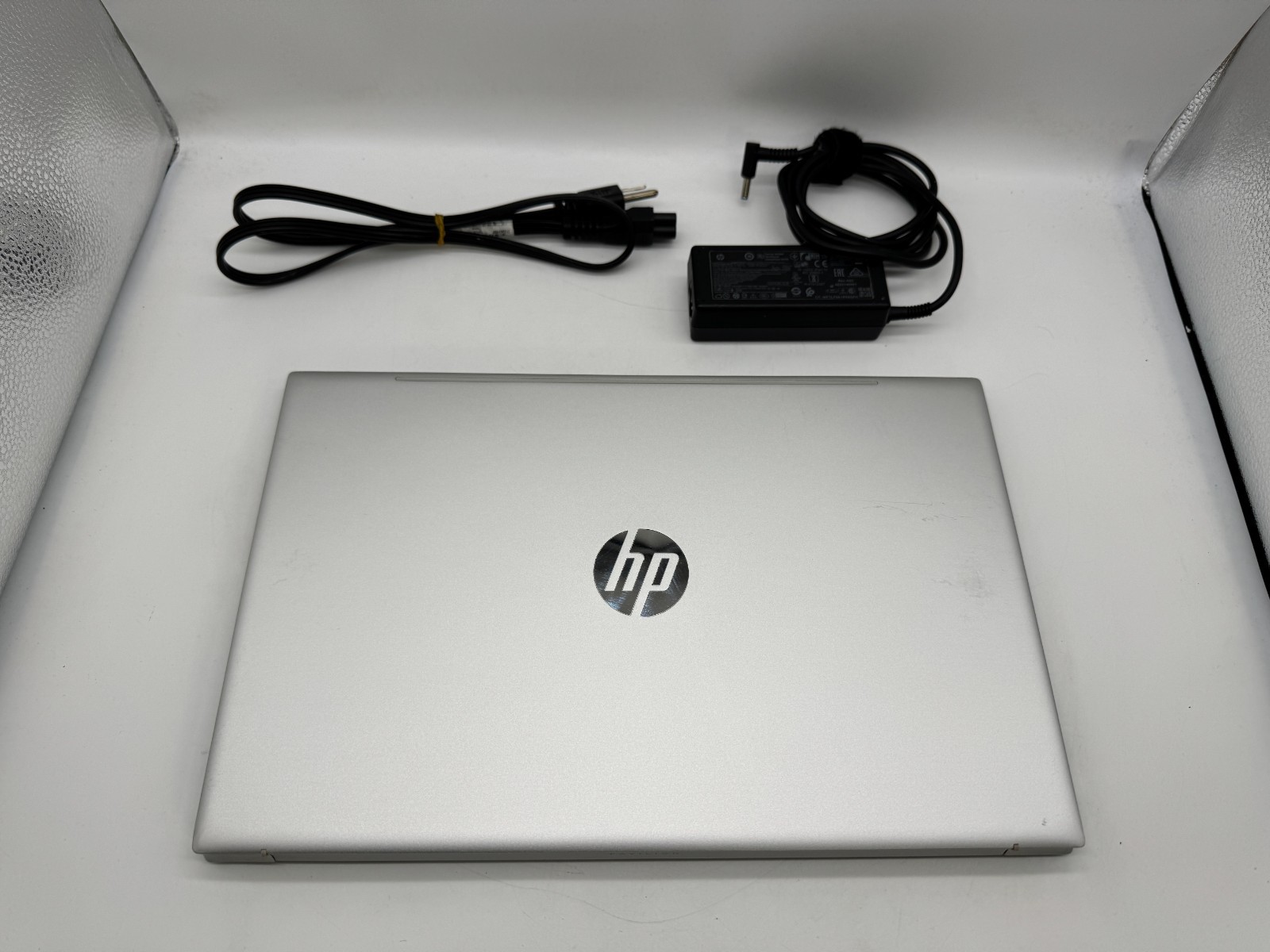 HP Pavilion 15-eg0025nr 15.6″ Laptop intel i7-1165G7 2.80GHz 16GB RAM 512GB SSD