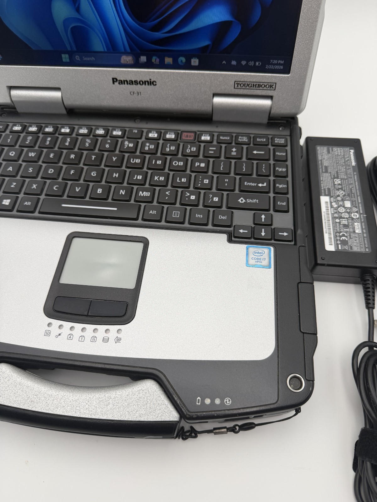 Panasonic Toughbook CF-31 MK6 i7-7600U Touch 32GB 2TB SSD Win11pro 4G/DVD