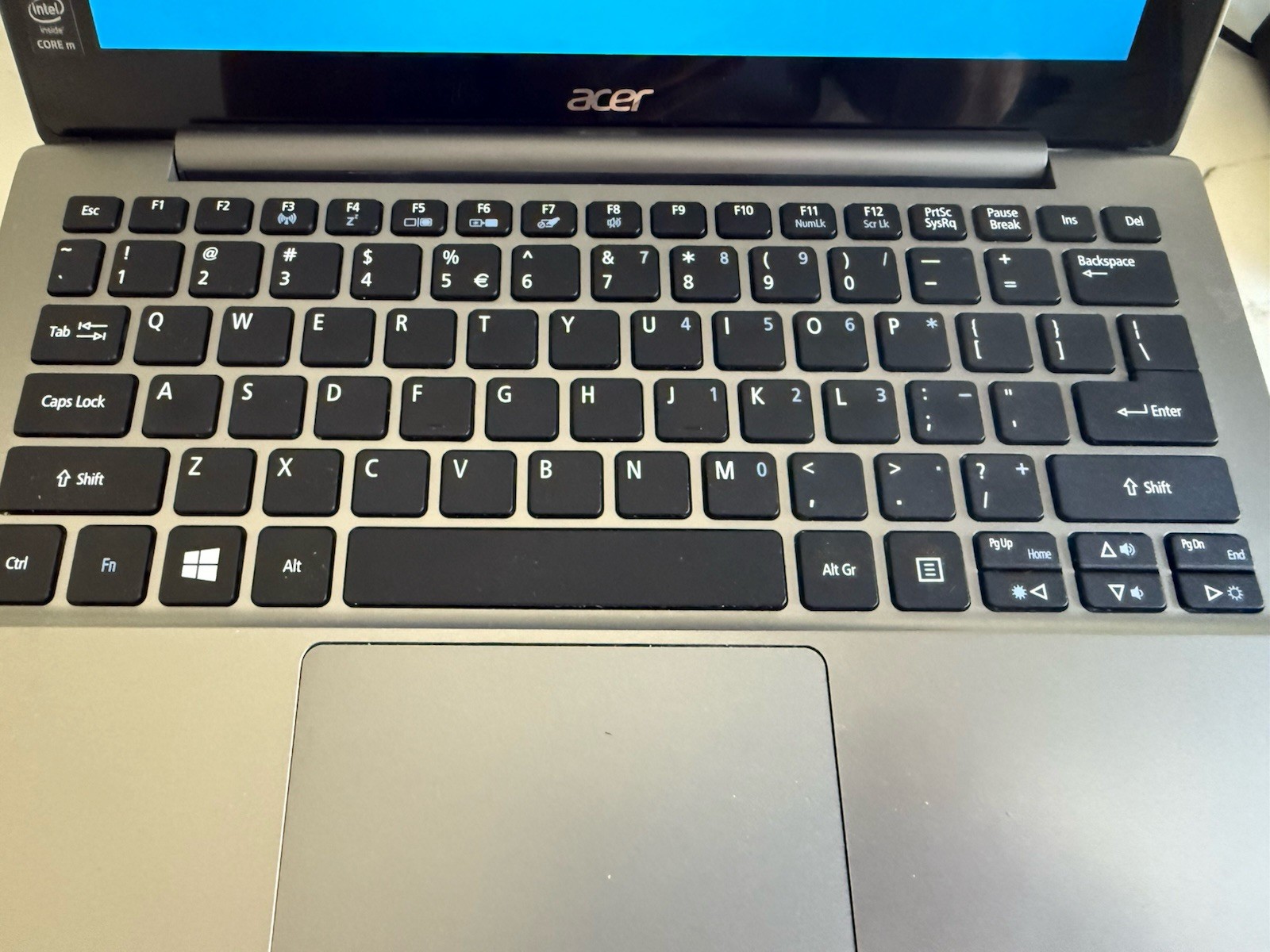 Acer Aspire Switch 11.6″ Intel M 5Y10c 4GB RAM 128GB SSD Win 10