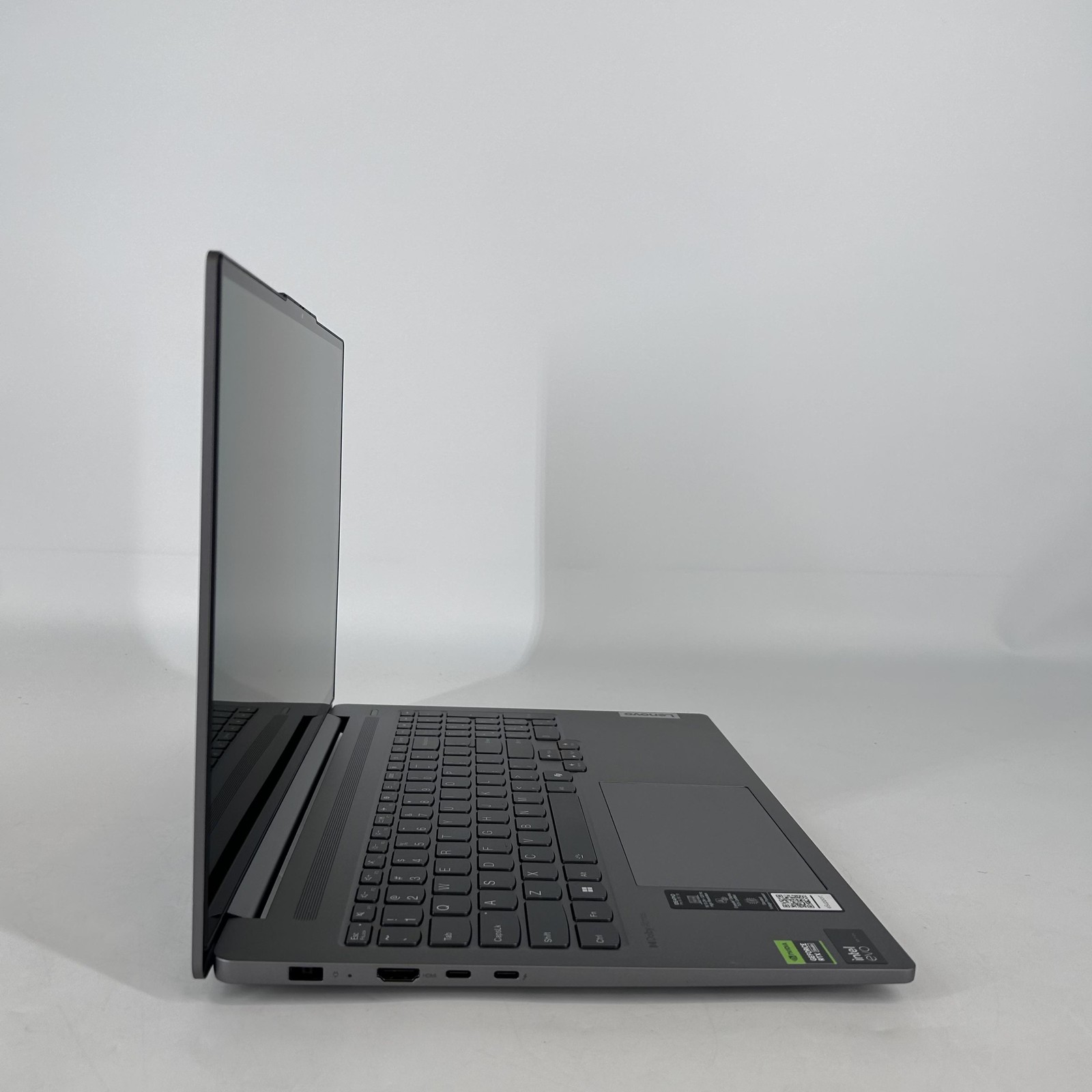 Lenovo IdeaPad Pro 5i 16 2K TOUCH 1.4 GHz Ultra 7 155H 16GB 1TB SSD RTX 3050