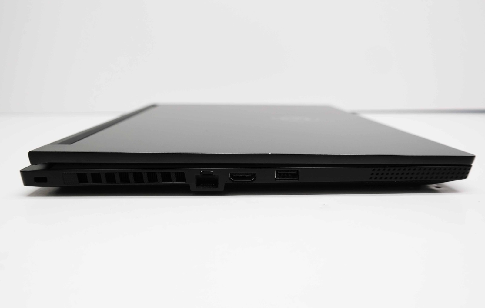 MSI Stealth A16 AI+ 16” AMD Ryzen AI 9-365 32GB 1TB SSD RXT 4070