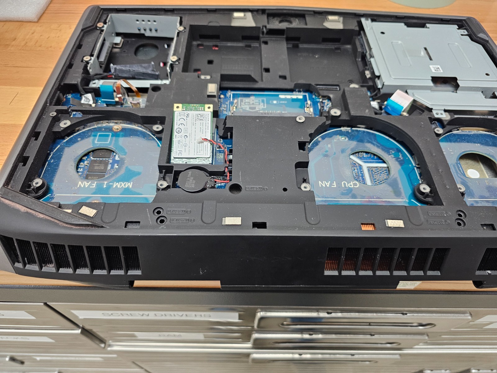 Alienware 18 Intel Core i7-4 Gen GTX880M PARTS