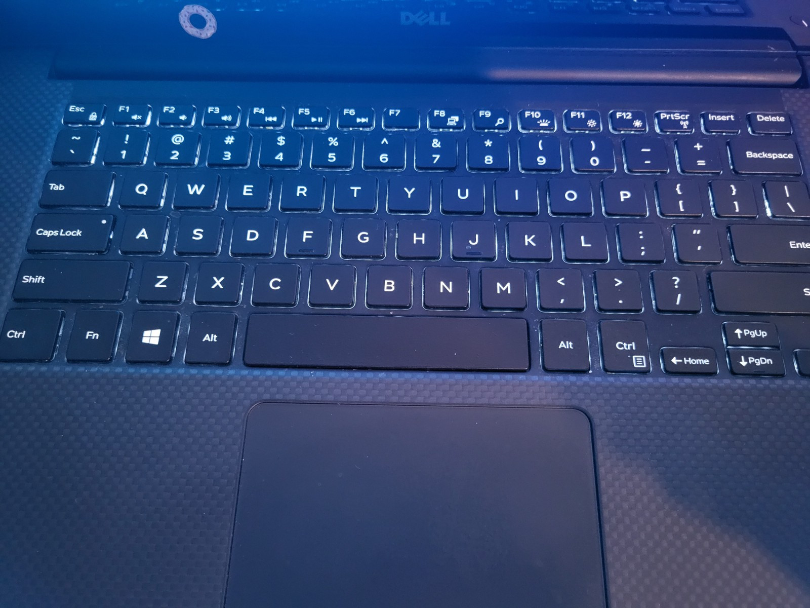 Dell XPS 9560 15.6″ Laptop/Intel i5-7300HQ/8GB Ram/1TB HDD+32GB SSD/GTX 1050/W10
