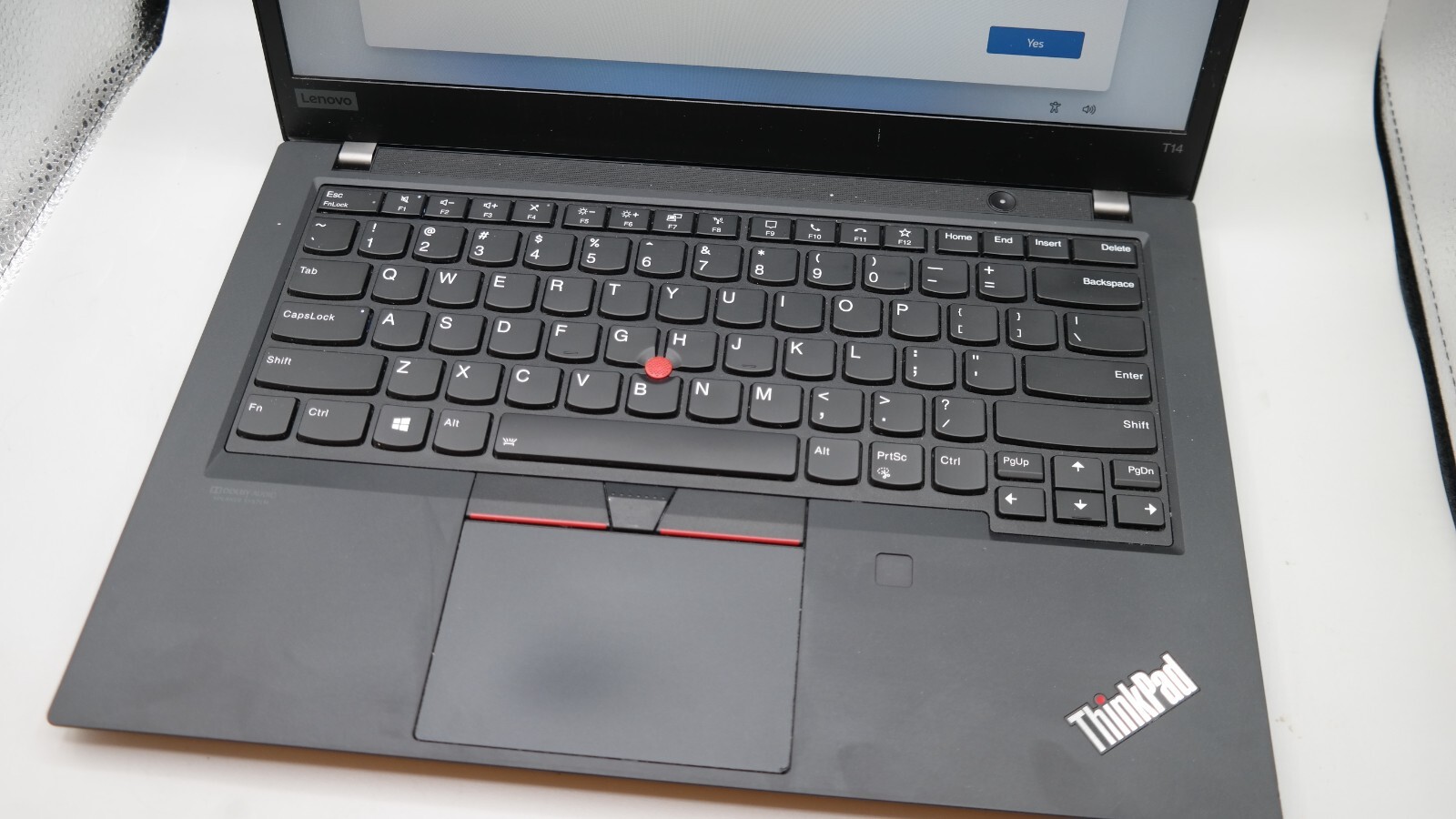 Lenovo ThinkPad T14 Gen 1 Black FHD 1.8GHz i7-10510U 8GB RAM 256GB SSD – Good