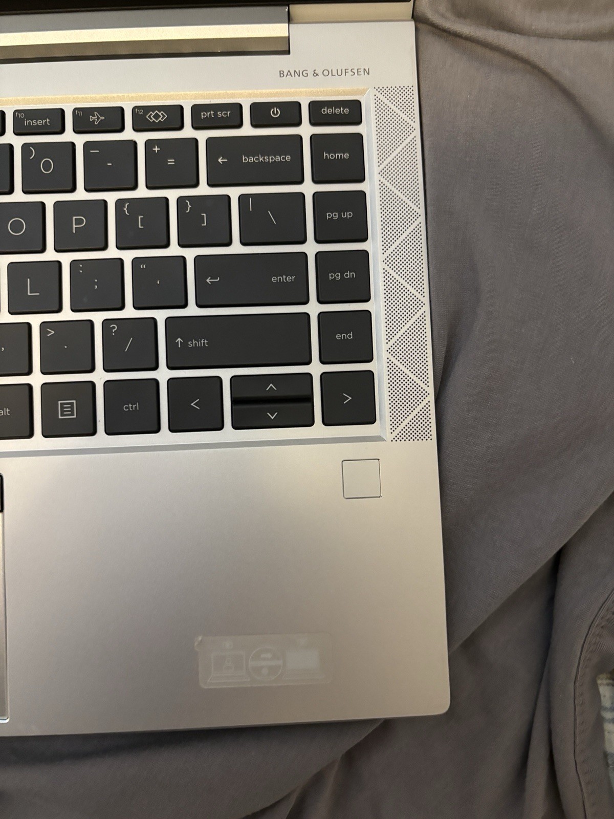 HP EliteBook 845 G7 14″ FHD Ryzen 5 PRO 4650U 32GB 1TB PCIe SSD Cam FPR Win11Pro