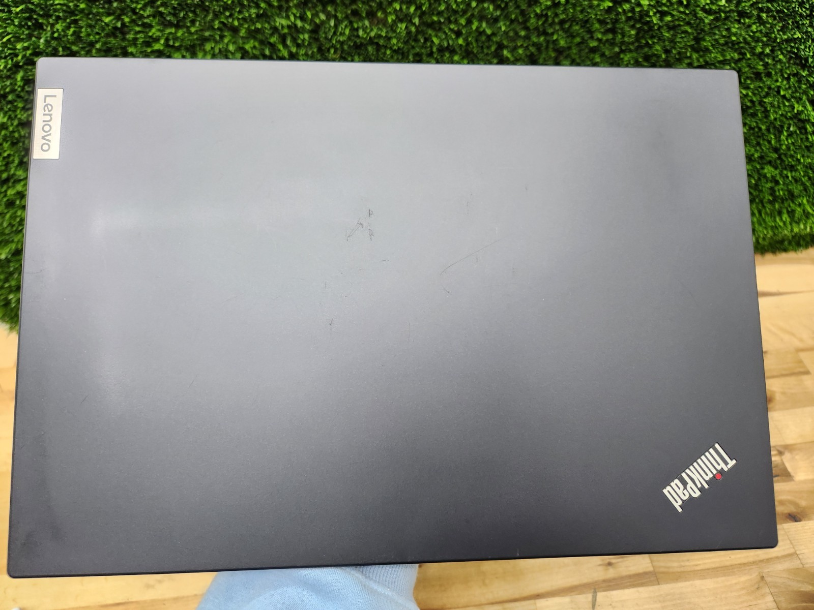 Lenovo ThinkPad P15V Gen 1 15.6″ FHD i7-10875H 2.30GHz 32GB RAM Windows 11 Pro ~