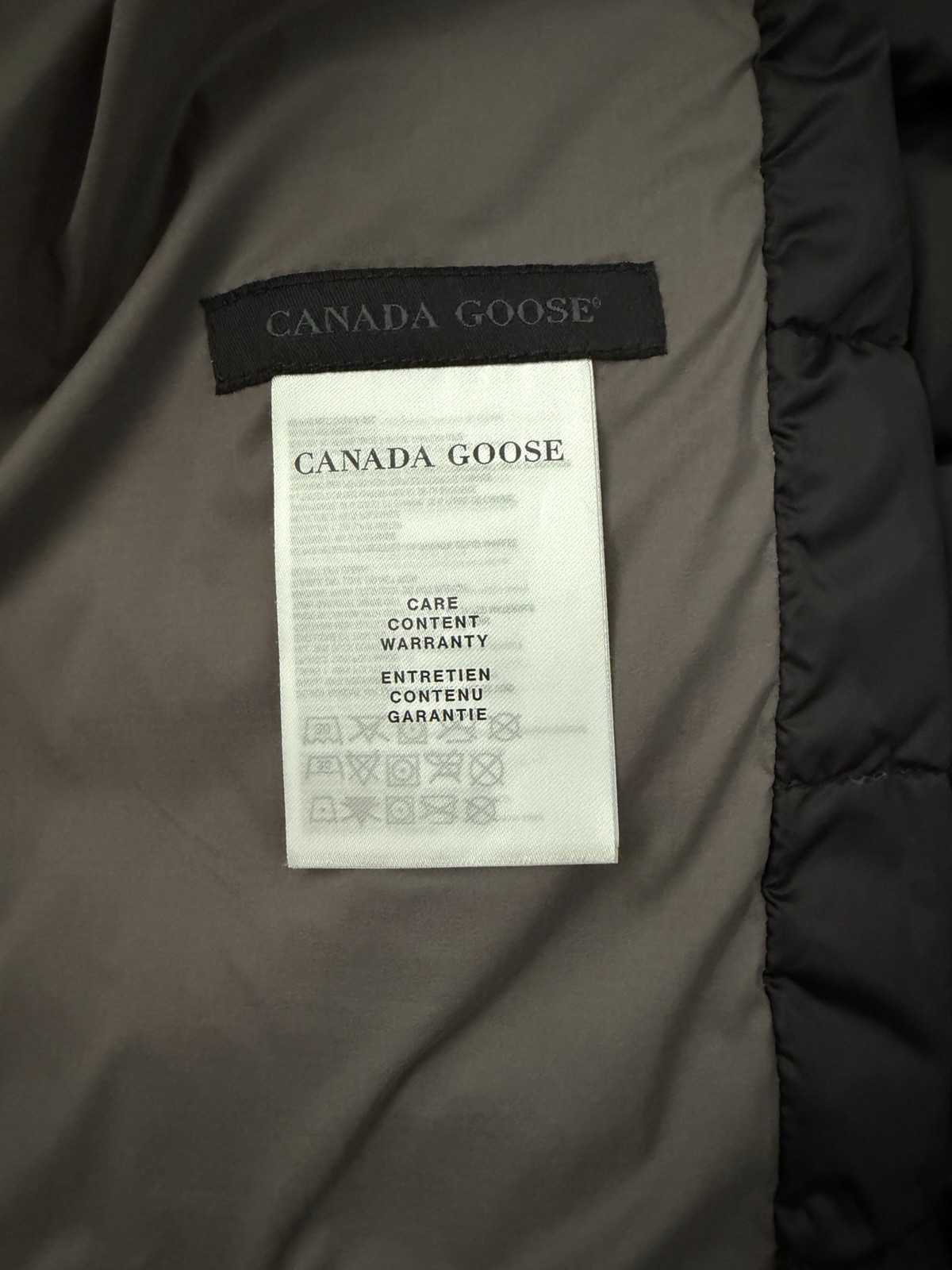 Canada Goose Lodge Men’s Jacket Size L, Coastal Grey – Black Label