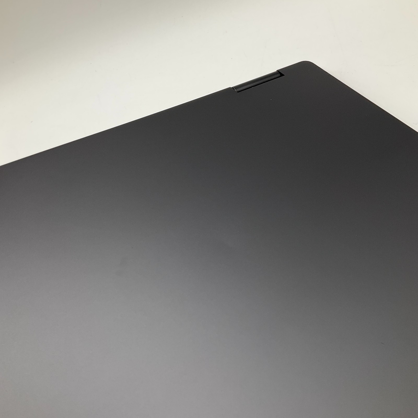 Lenovo Yoga 7i Laptop 13th Gen Intel i5-1335U @ 1.30 GHz 8GB RAM 512GB Iris Xe