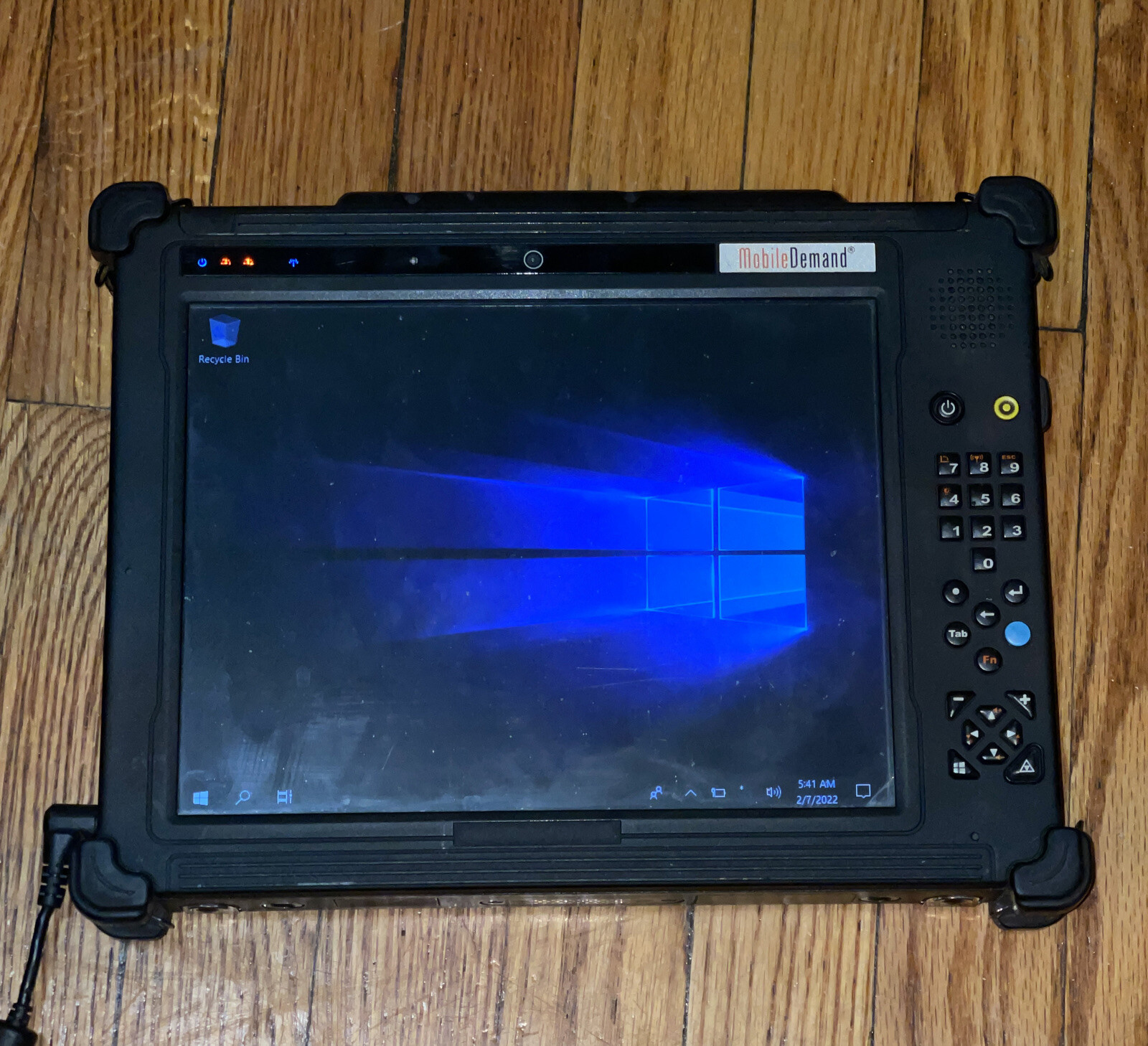 Mobile Demand xTablet T1200 Rugged Tablet i5-3337U 1.8GHZ/4GB/ 64GB SSD