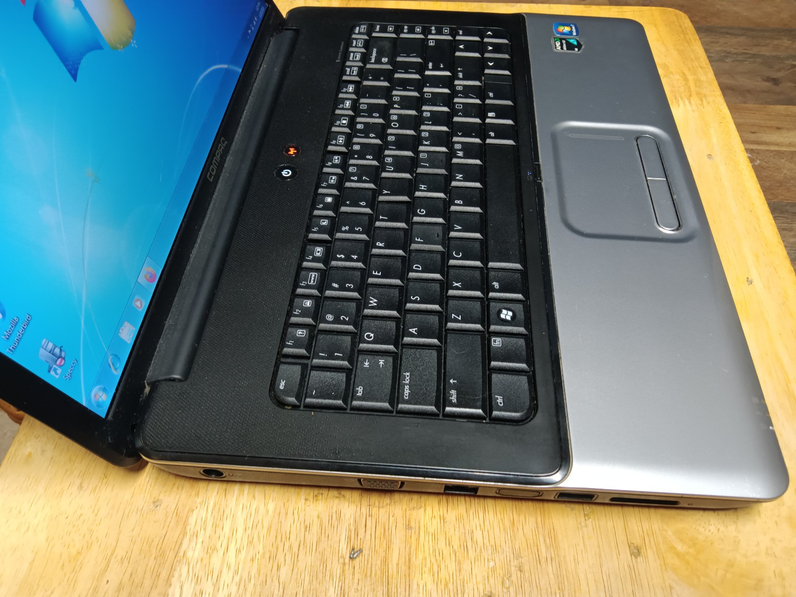 Hp Presario CQ50/Amd Athlon QL-60 1.90ghz/4gb/60gbSSD/Windows 7 Home/Webcam/15.4
