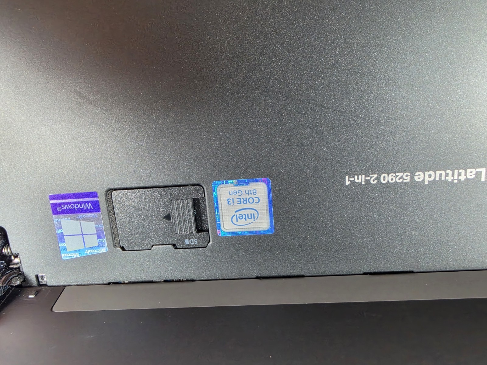 Dell Latitude 5290 2-in-1 FHD Touchscreen i3-8130U 4GB 128GB SSD Windows 11
