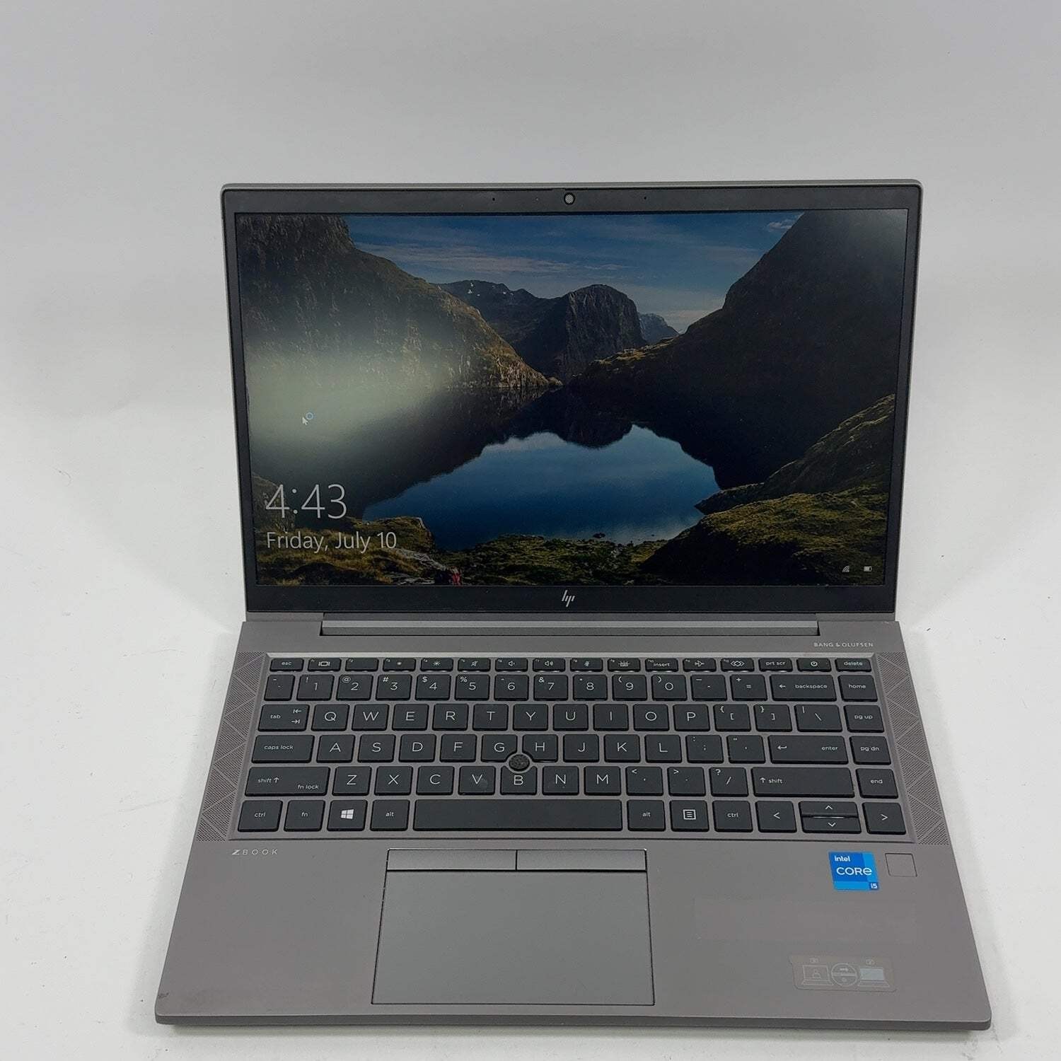 HP ZBook Firefly 14 G8 14″ i5-1135G7 2.4GHz 16GB RAM 256GB SSD