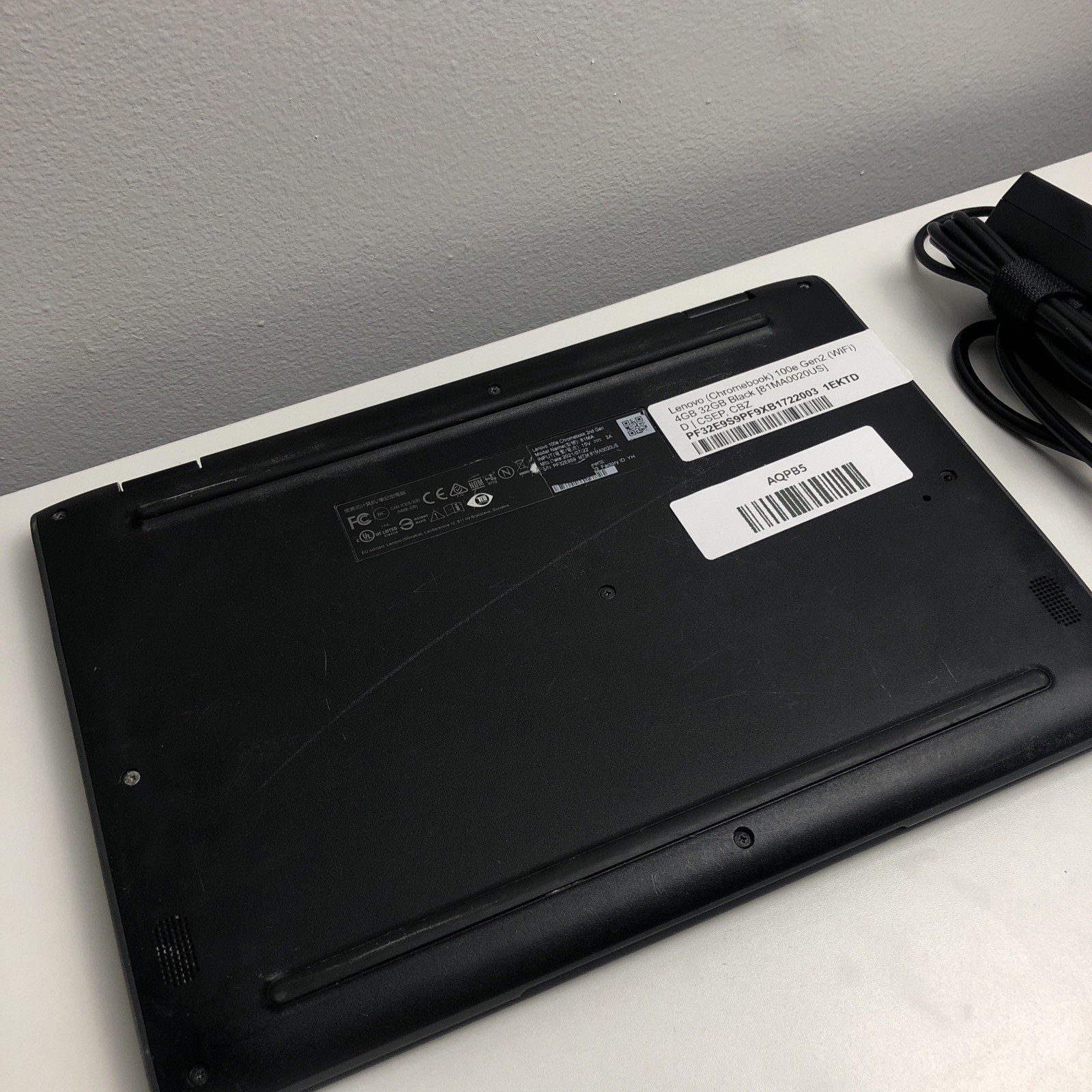 Linux Mint Lenovo 100e Gen 2 Chromebook 11.6″ 4GB With Charger