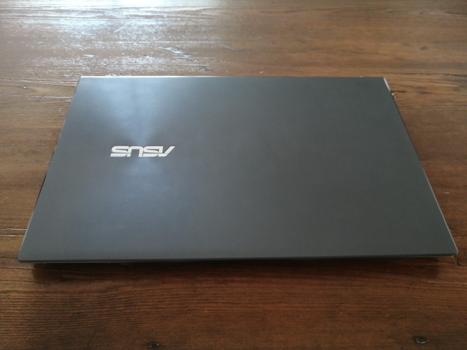 ASUS ZenBook 14 UX425JA – i7 10e Gen / 32 Go RAM / SSD 1To NVMe – Windows 11 Pro