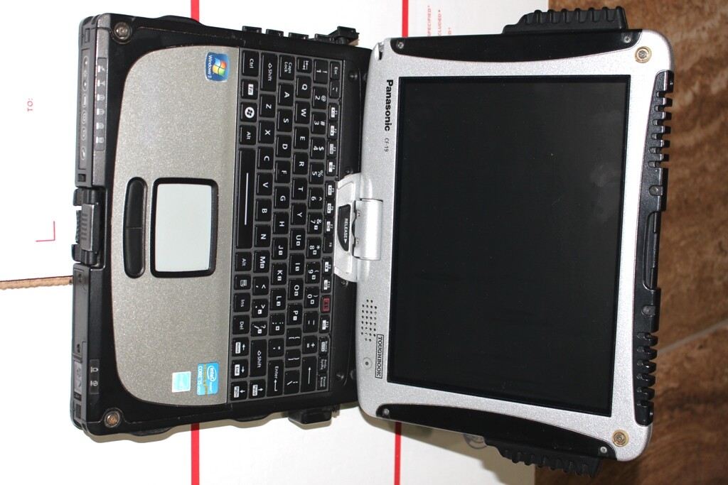 Panasonic CF-19 MK6 GPS i5 3320M 2.60GHz 8 GB,240SSD, WIN7PRO.64BIT/BACKLITKB