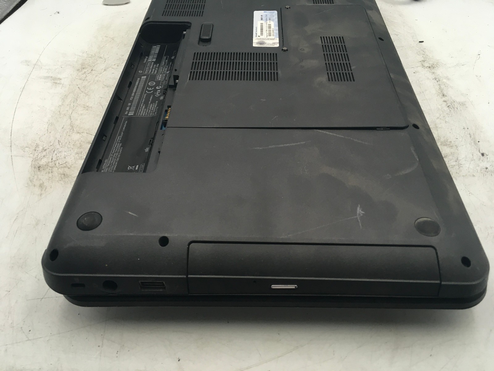 HP PAVILION G6 1A75DX – FOR PARTS/BROKEN LCD – INTEL i3-380M – NO RAM – READ -BB