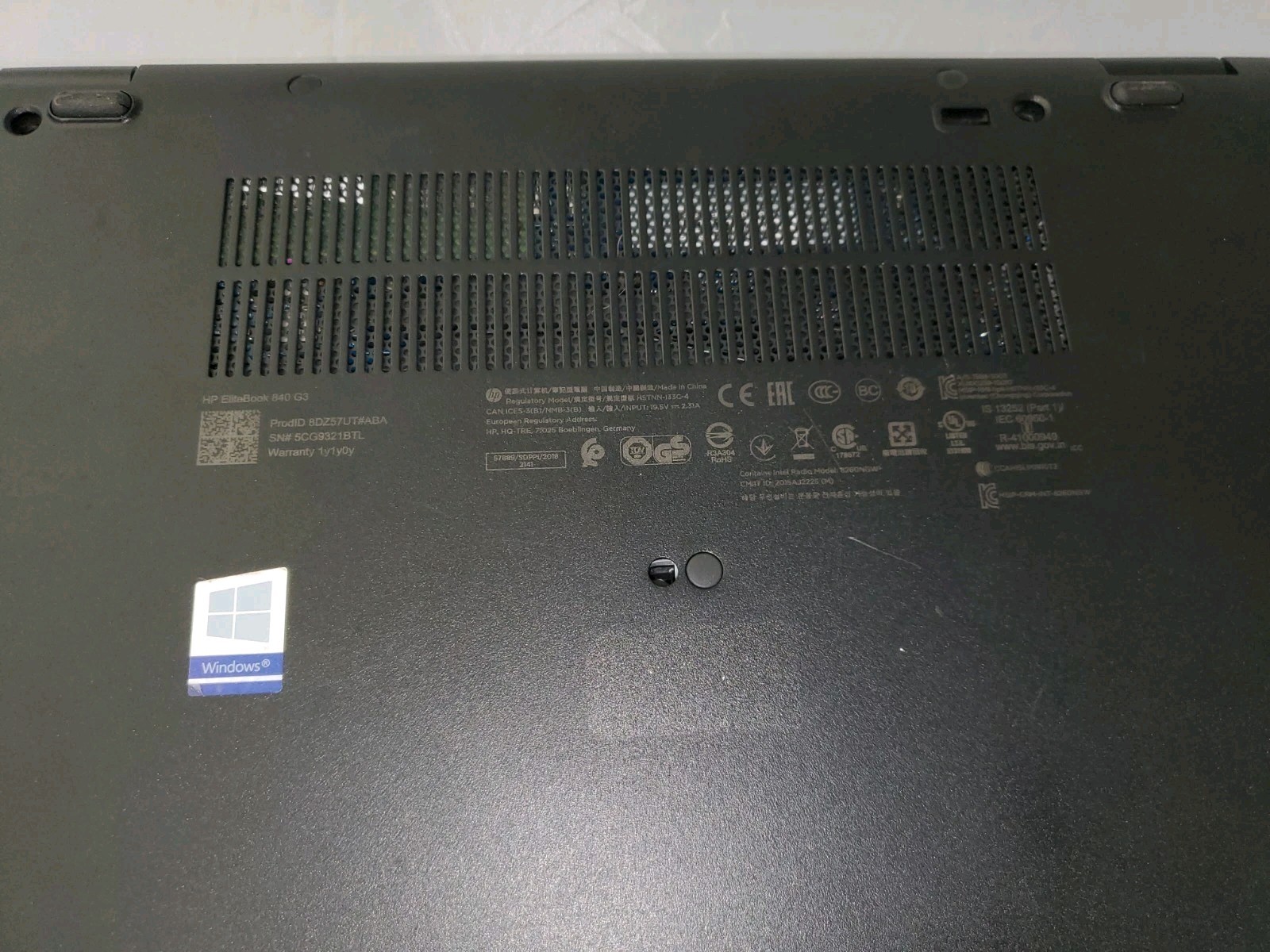 HP Elitebook 840 G3 i5-6300U 2.4GHz 8GB RAM 256GB HD No OS/Power Adapter