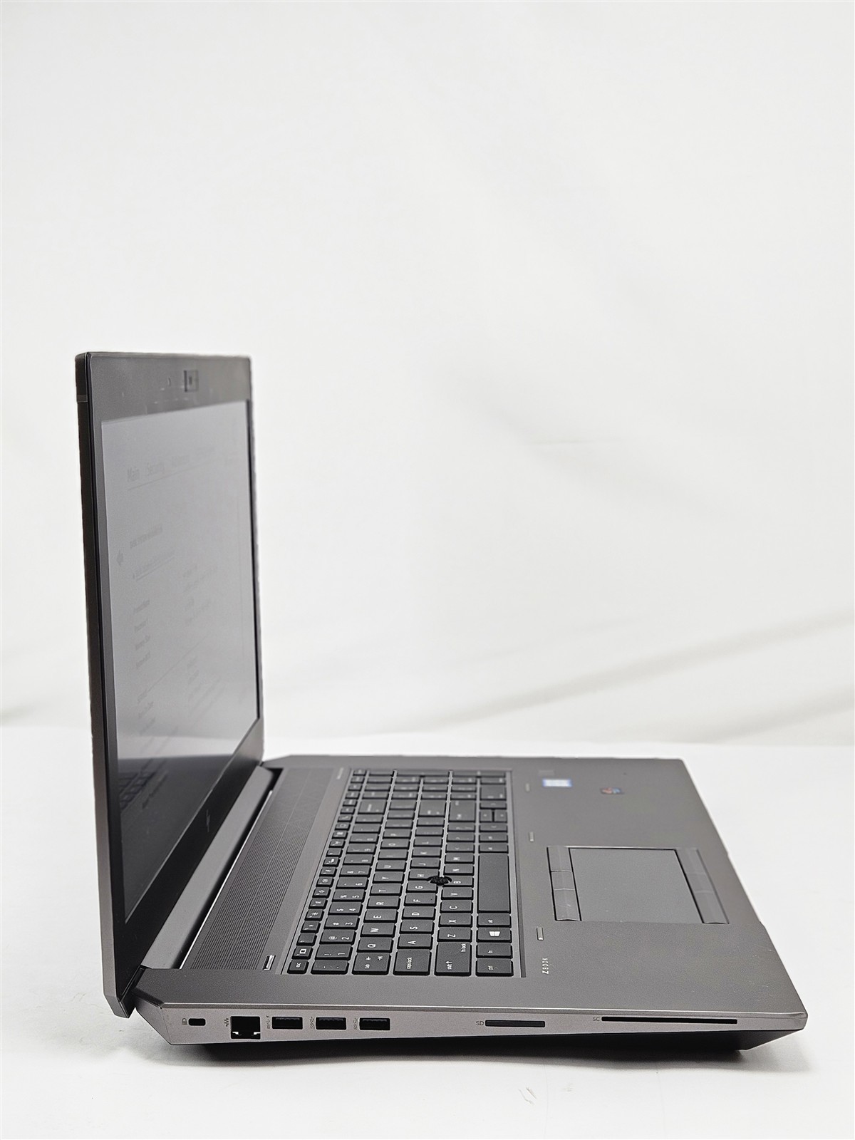 HP ZBook 17 G6 Intel Xeon E-2286M 64GB 1TB SSD 17.3″ Quadro RTX 4000
