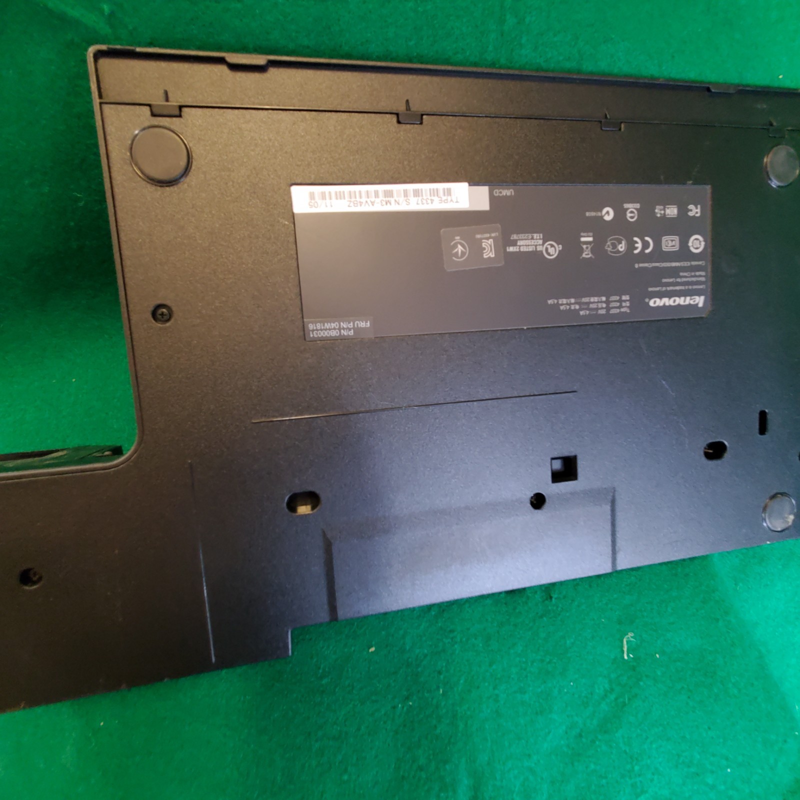 LEVONO THINKPAD T410 & DOCKING STATION