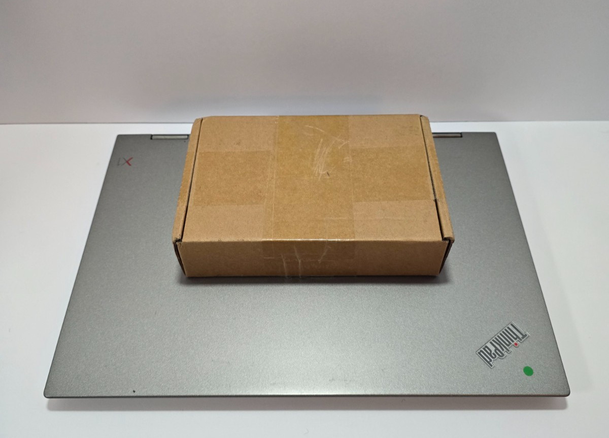 Lenovo ThinkPad X1 Yoga 3rd Gen i7-8650U, 16GB RAM, 512GB NVMe SSD, Charger