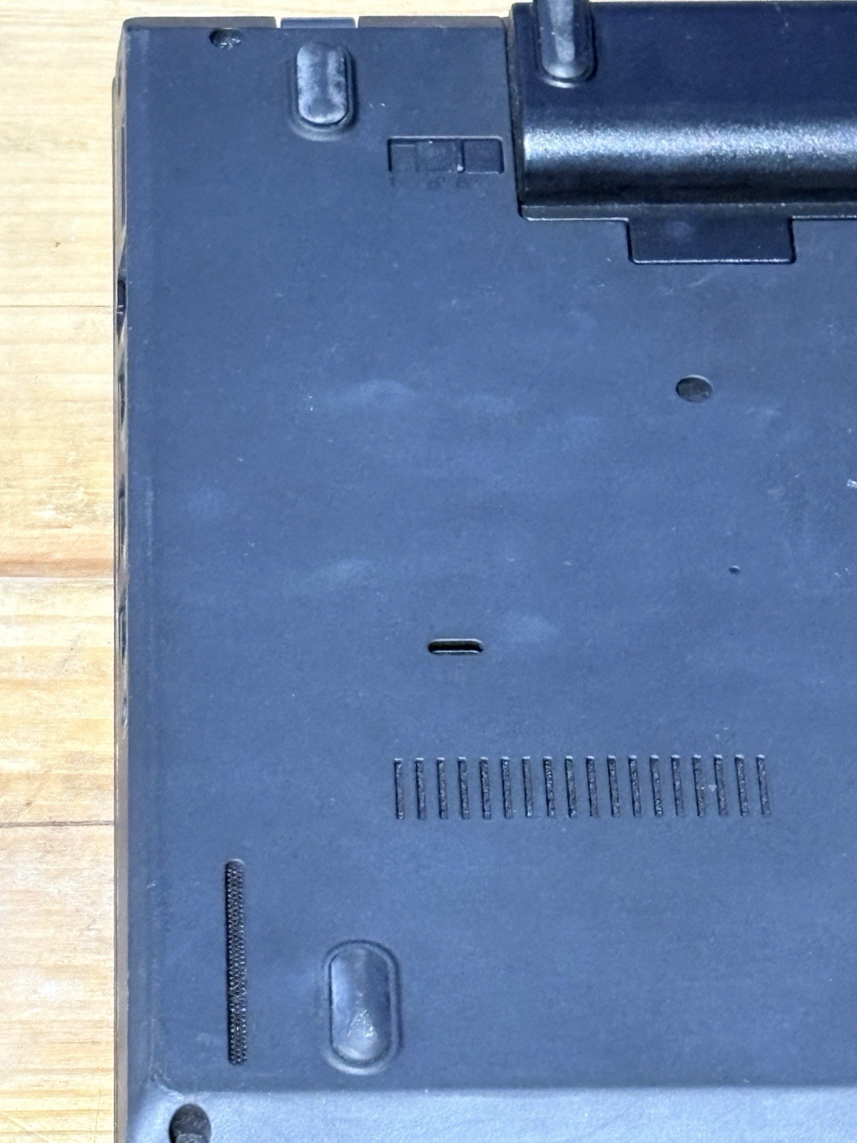 Lenovo ThinkPad T480 14″ FHD i5-8250U 8GB RAM 256GB SSD No OS/Charger
