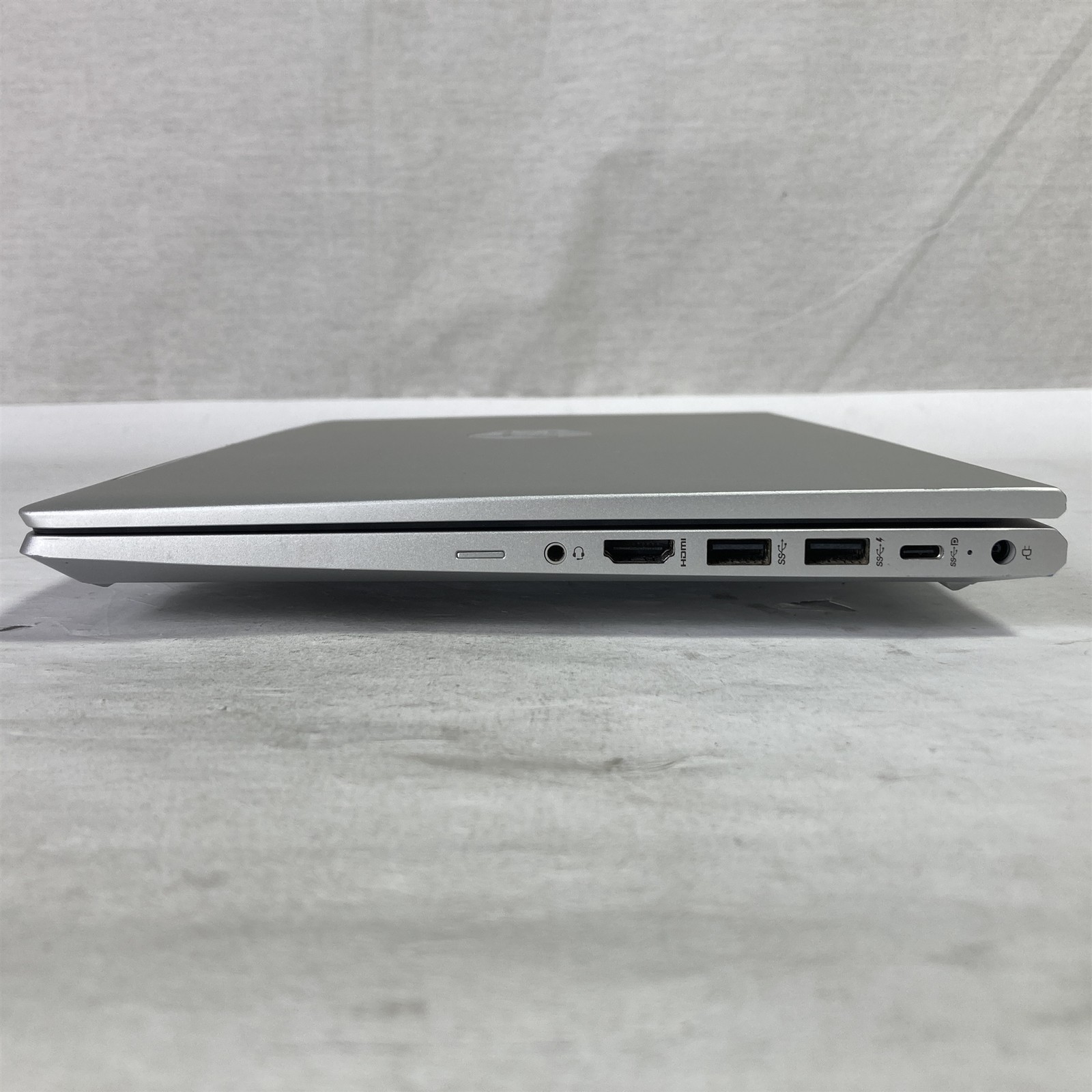 HP ProBook 445 G9 14″ Laptop Ryzen 5 5625U 2.3GHz – 8GB Ram – No Drive