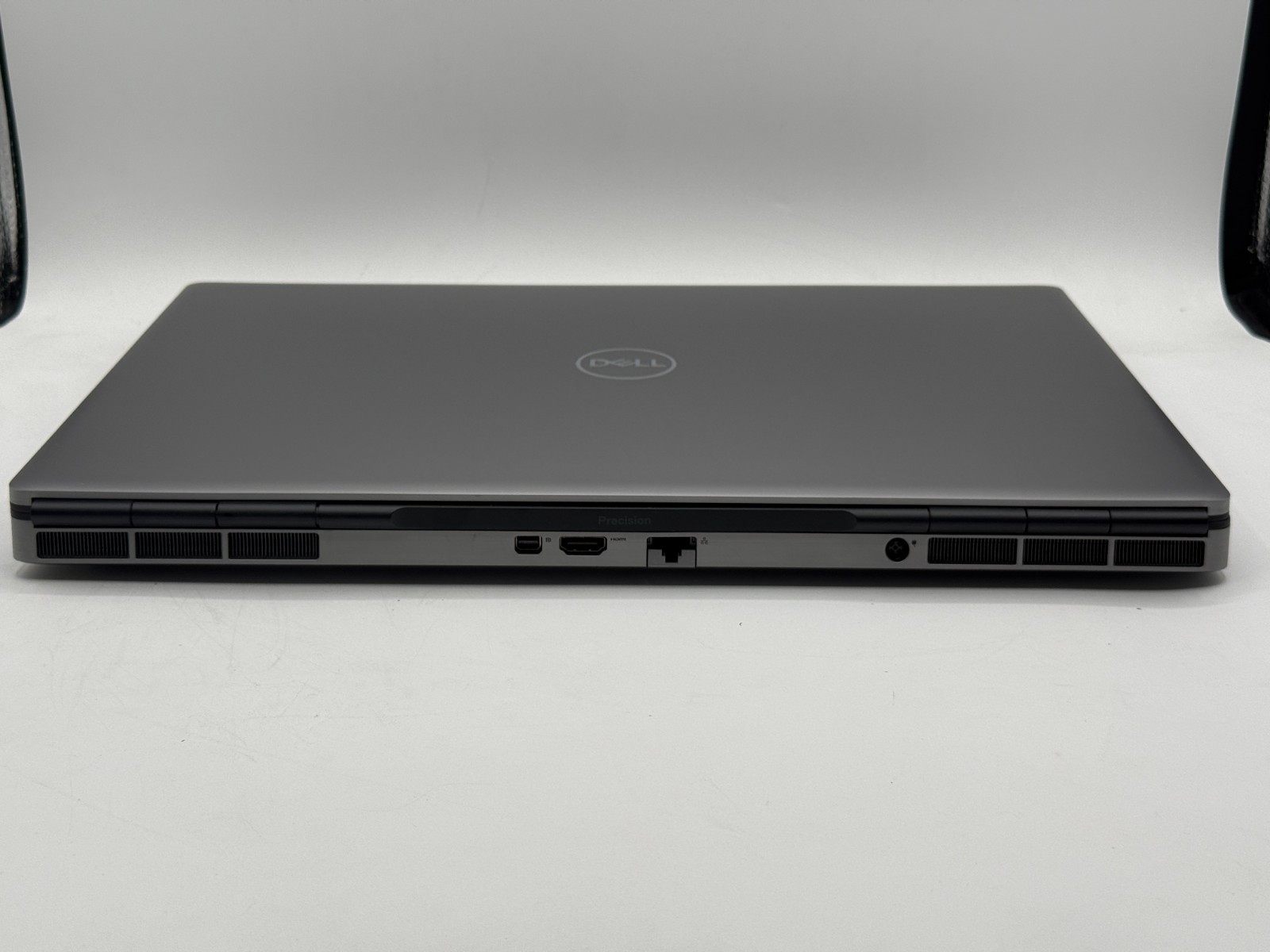 DELL PRECISION 7750 17.3″ XEON W-10855M 32GB RAM 500GB SSD QUADRO RTX 3000