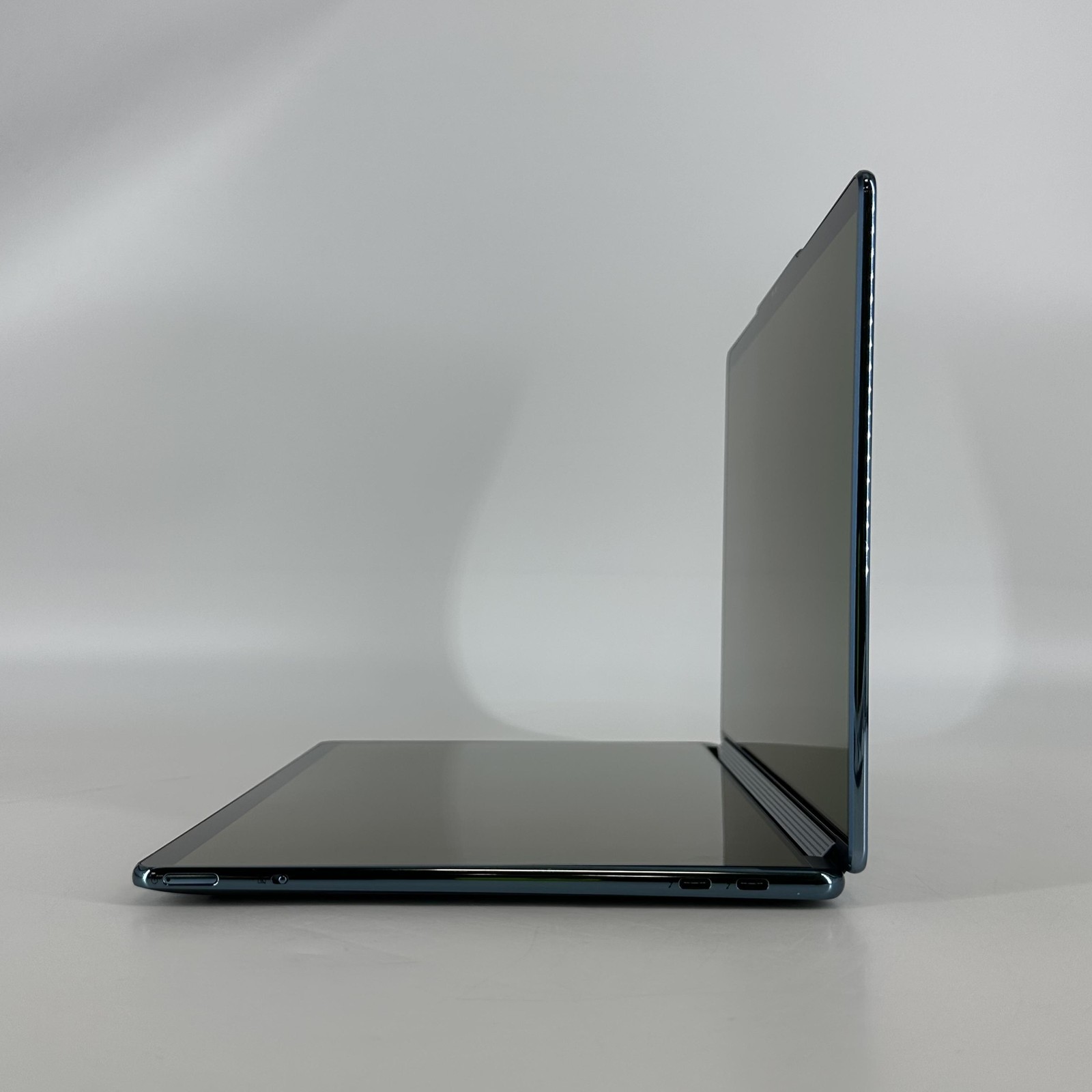Lenovo Yoga Book 9i 13.3 QHD+ TOUCH 1.7 GHz Ultra 7 155U 32GB 512GB SSD Good